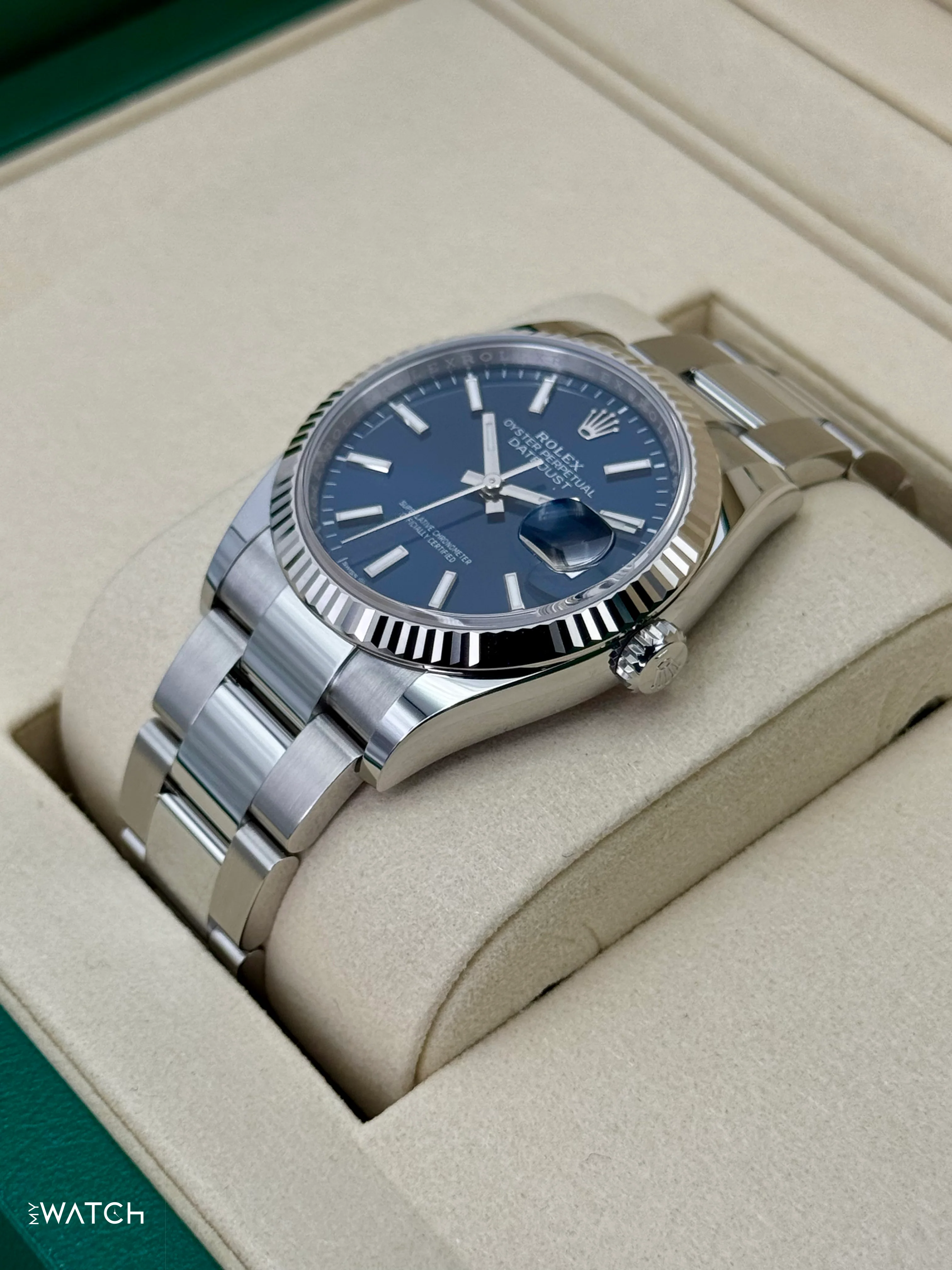 NEW 2025 Rolex Datejust 36mm 126234 Stainless Steel Oyster Blue Dial - Image 5