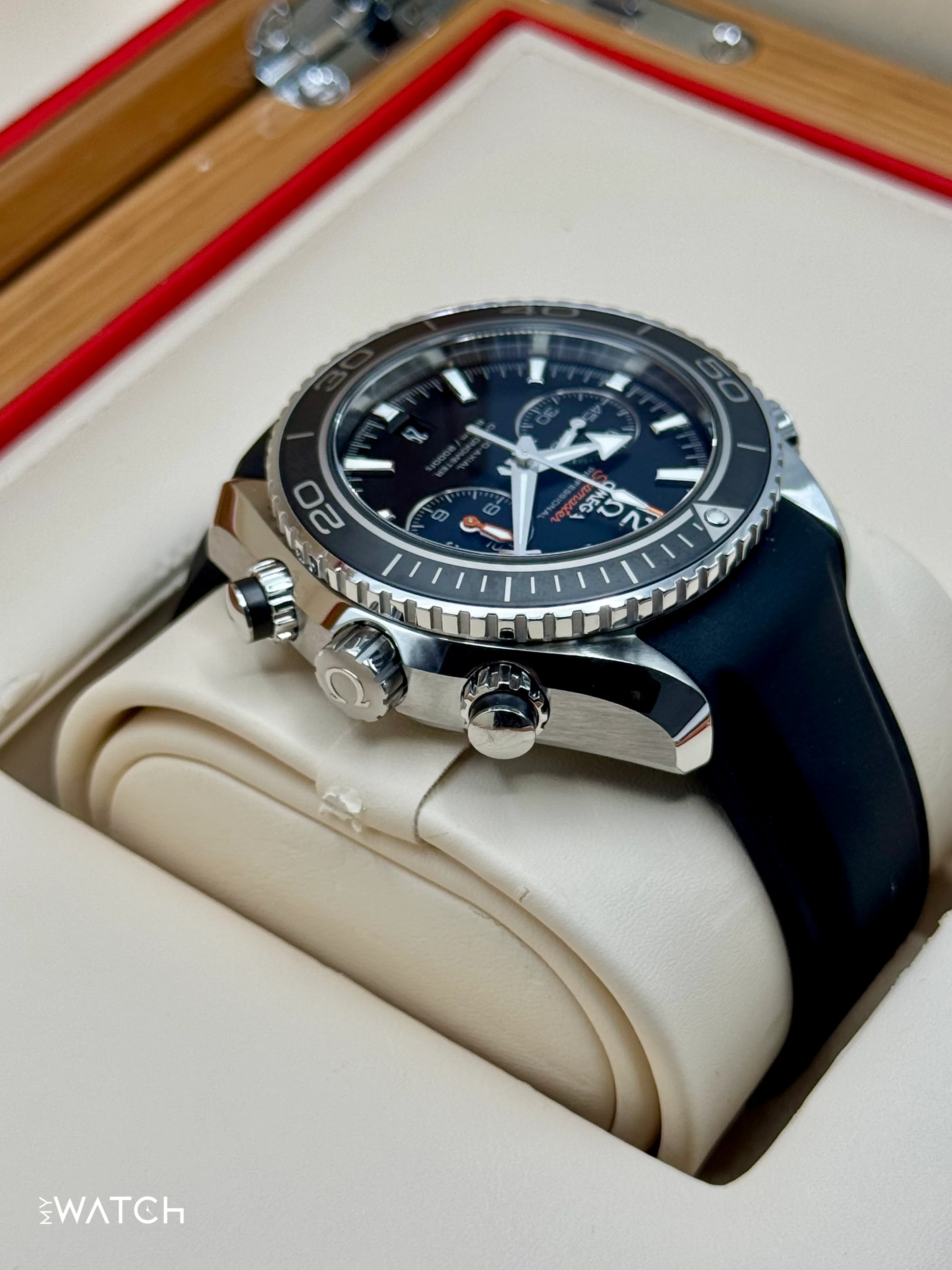 Omega Seamaster Planet Ocean 45.5mm 232.32.46.51.01.003 Black Dial - Image 8