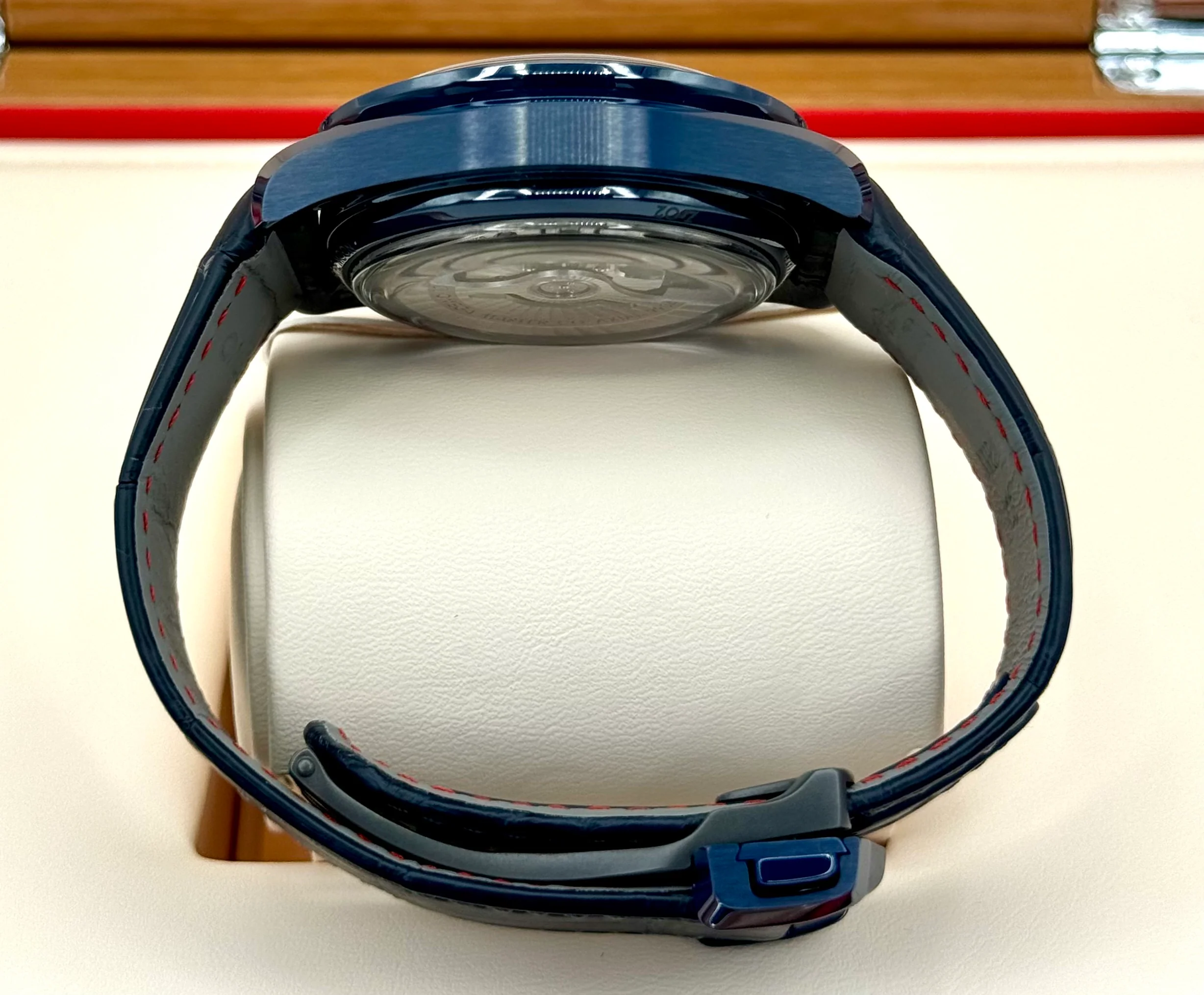 New 2024 Omega Speedmaster Moonphase 44.2mm 30493445203001 Blue Dial - Image 10