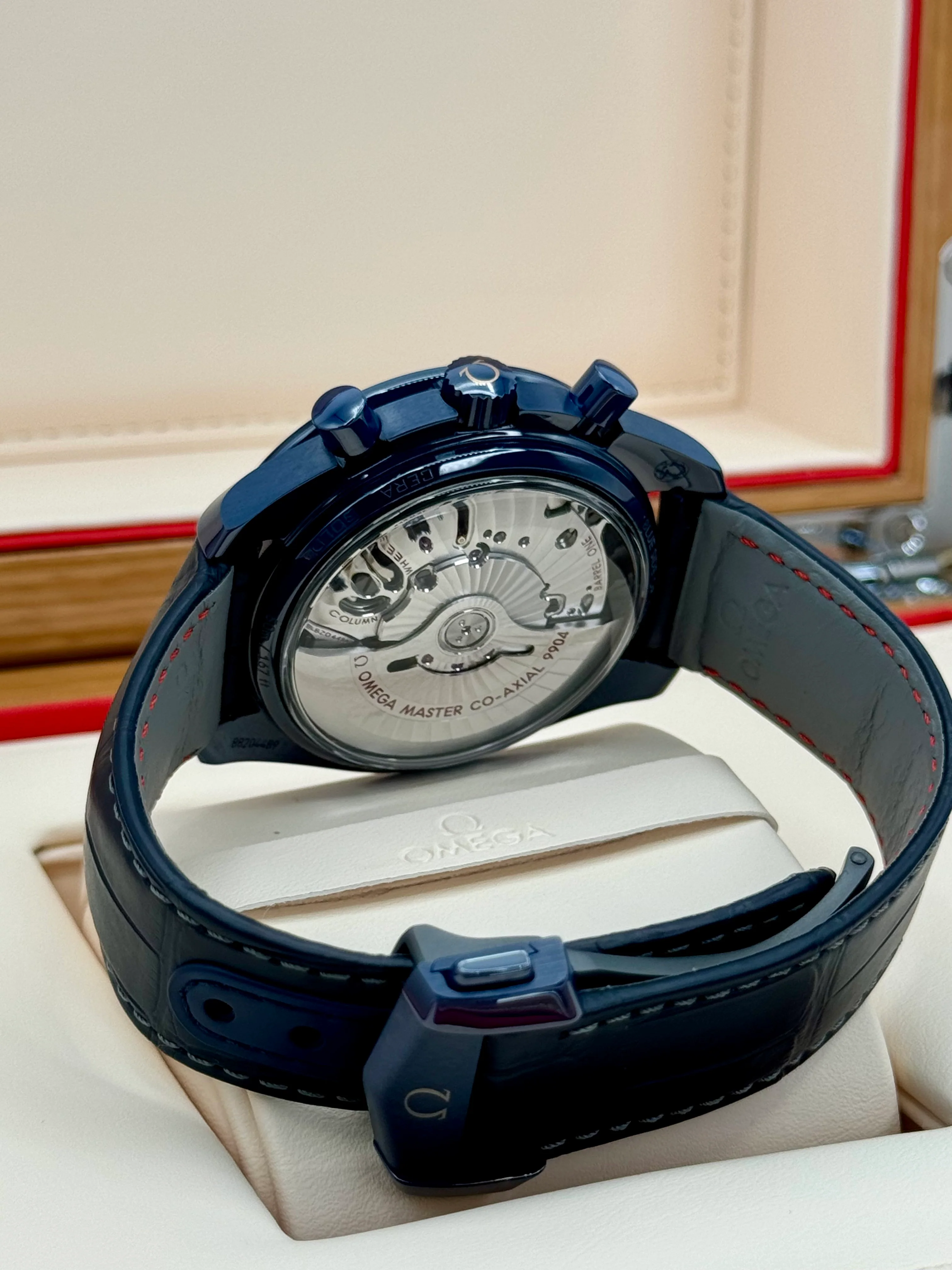 New 2024 Omega Speedmaster Moonphase 44.2mm 30493445203001 Blue Dial - Image 11