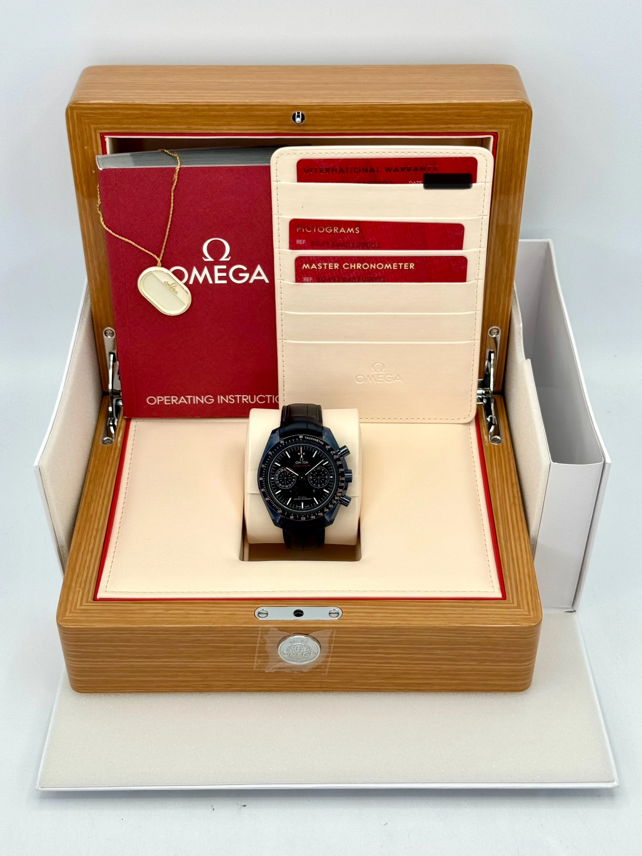 New 2024 Omega Speedmaster Moonphase 44.2mm 30493445203001 Blue Dial - Image 12