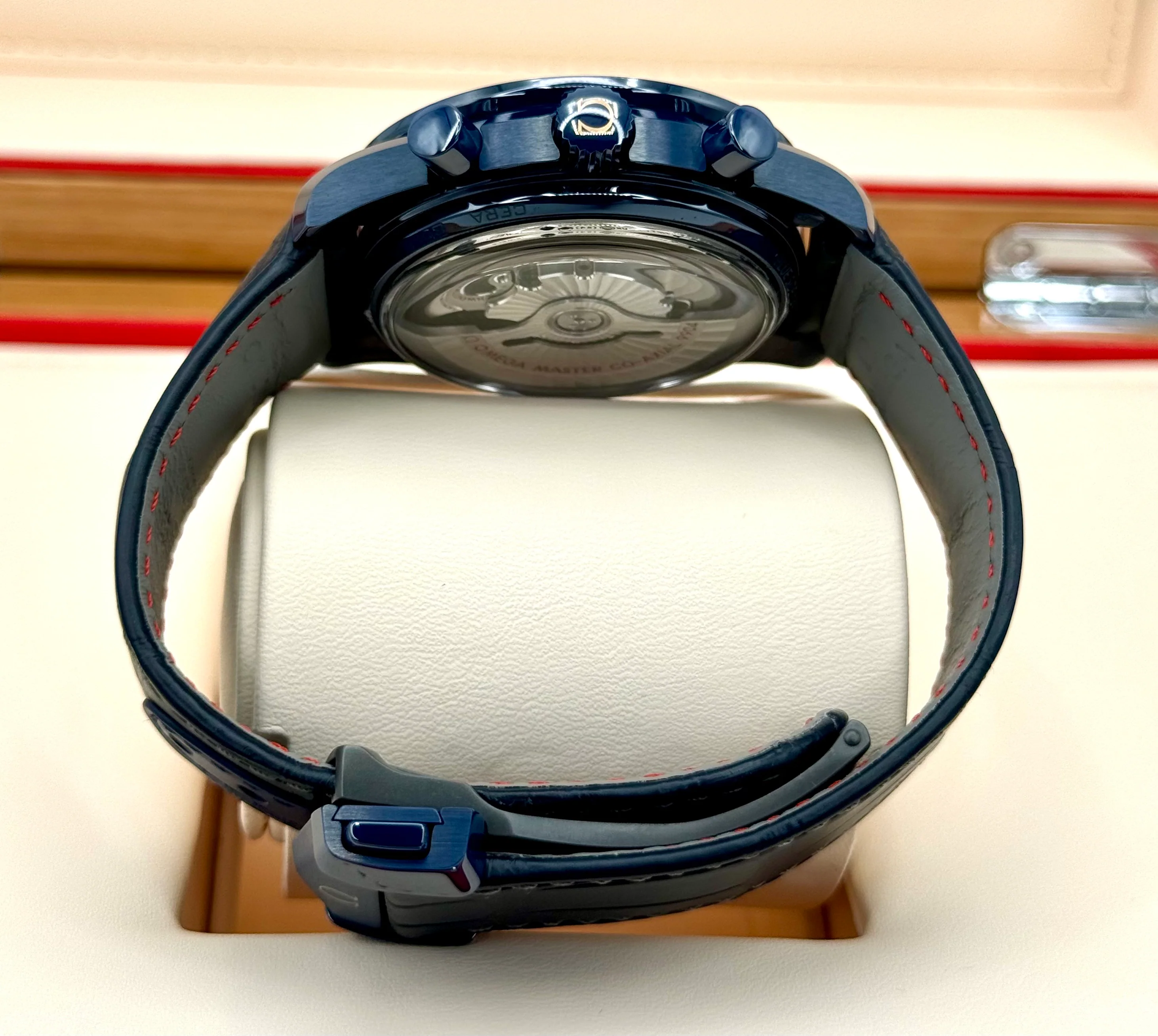 New 2024 Omega Speedmaster Moonphase 44.2mm 30493445203001 Blue Dial - Image 9