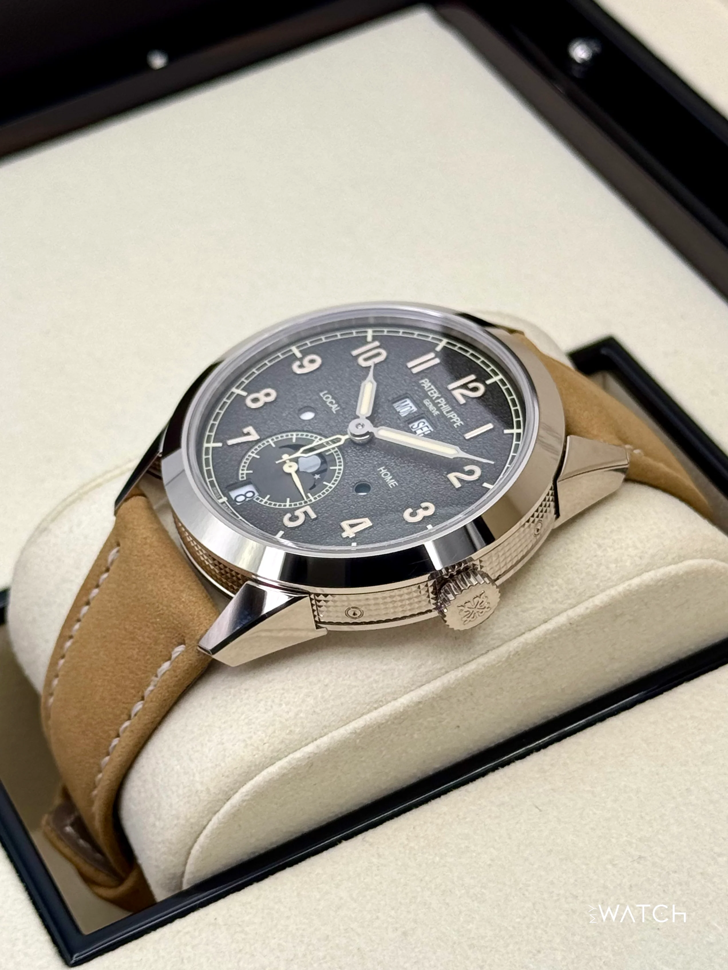 NEW 2025 Patek Philippe 42mm 5326G Annual Calendar Travel Time Compliations - Image 5