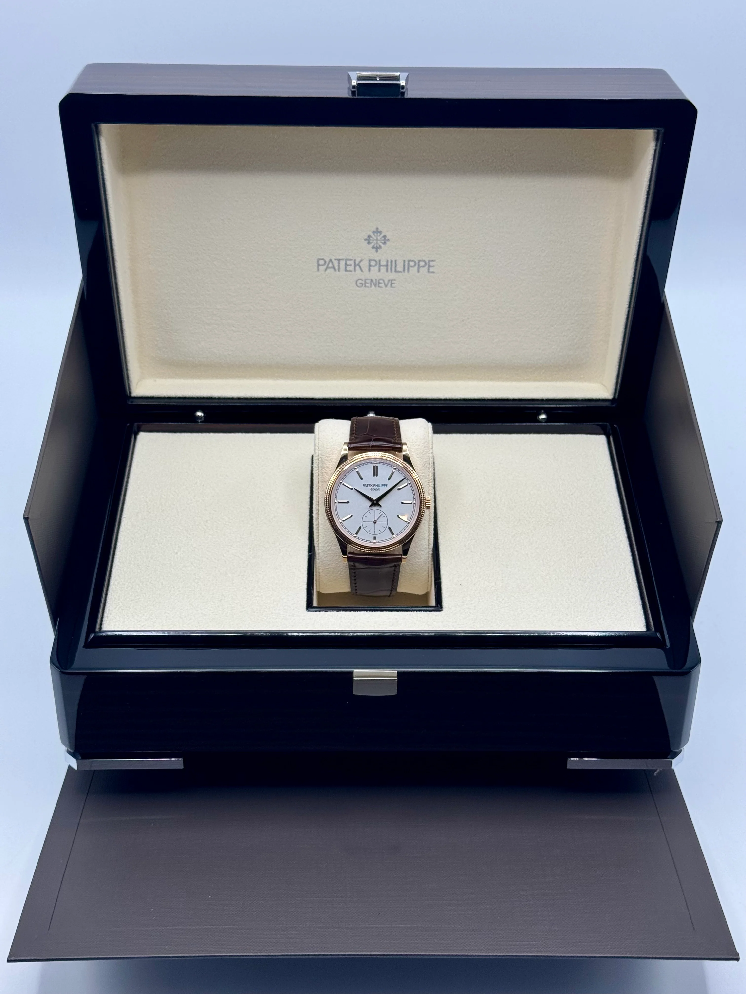 Patek Philippe Calatrava 40mm 6119R  Rose Gold White Dial - Image 10