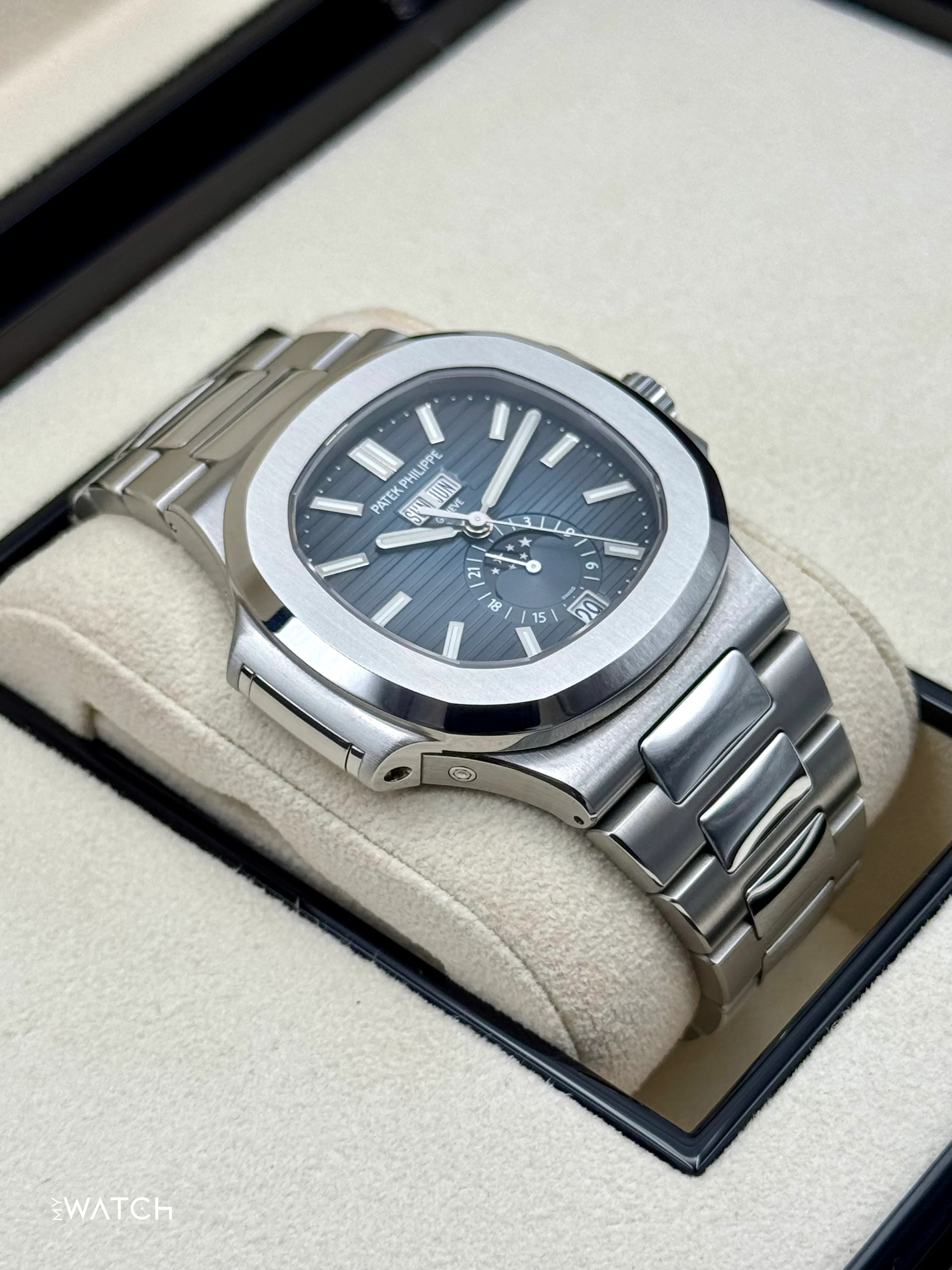 2022 Patek Philippe Nautilus Moonphase 40.5mm 5726/1A-014 Blue Dial - Image 6