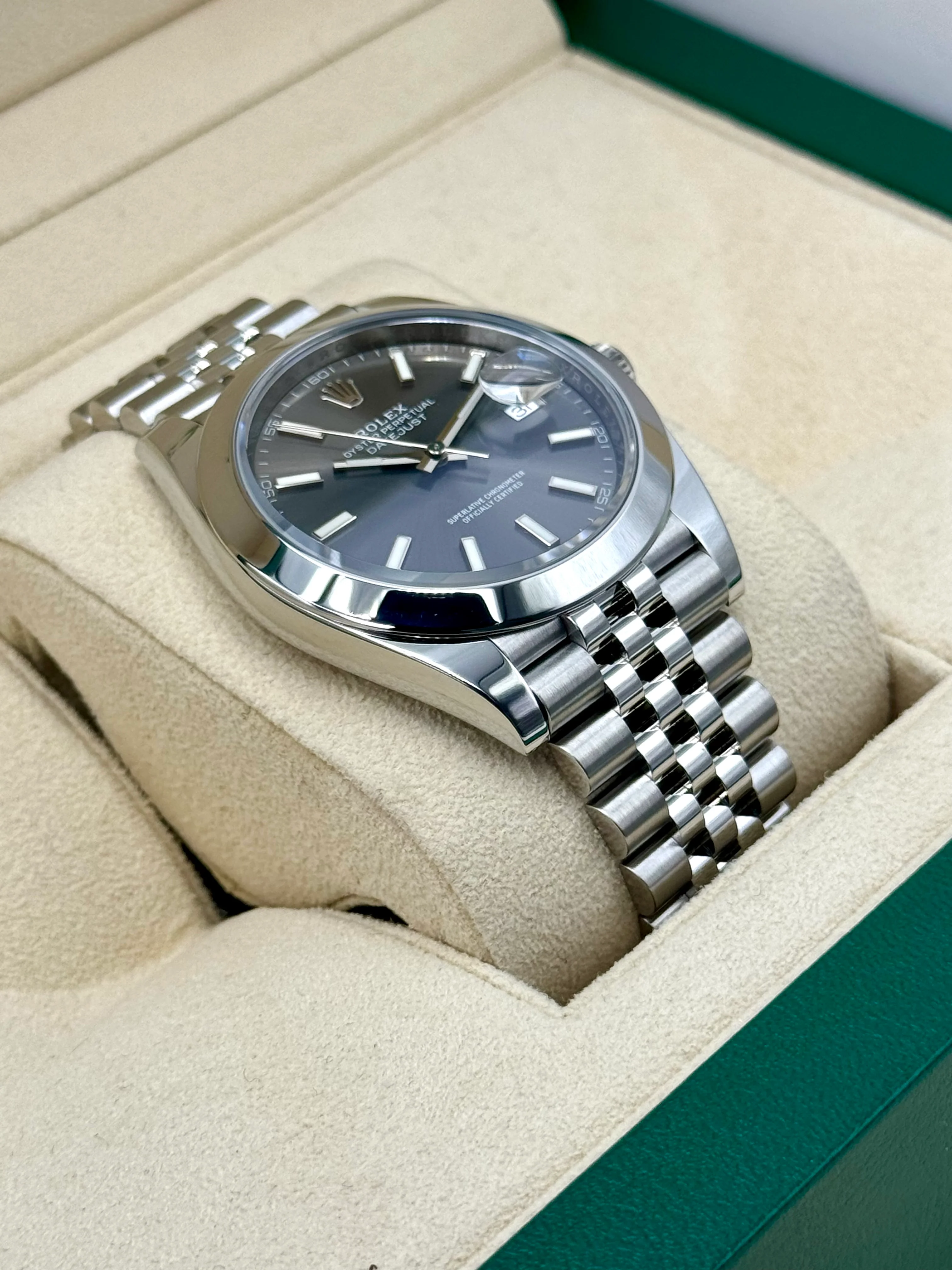 Rolex 2023 Datejust 41mm 126300 Stainless Steel Jubilee Rhodium Dial - Image 6