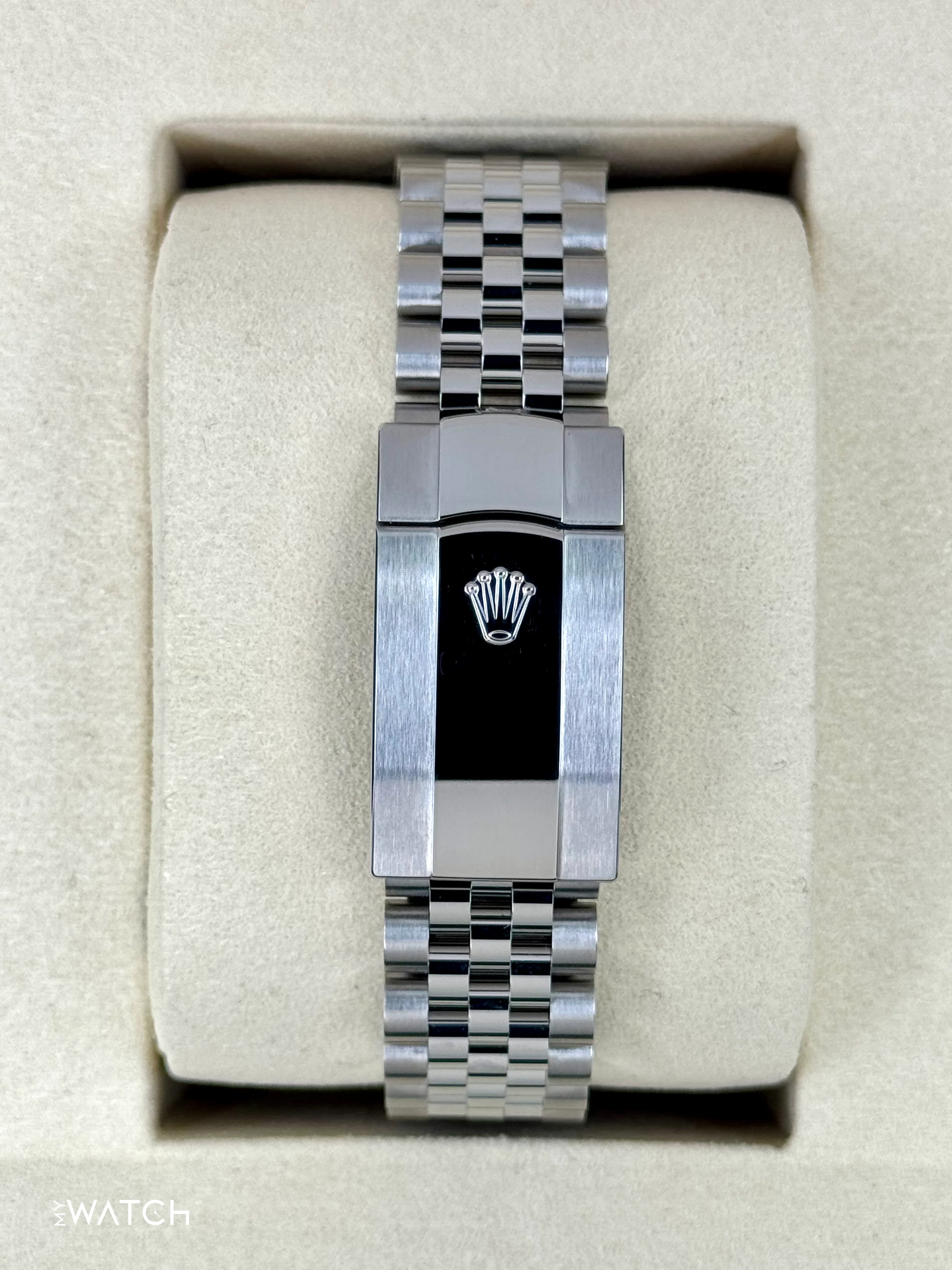 NEW 2025 Rolex Datejust 36mm 126200 Jubilee Wimbledon Dial - Image 2