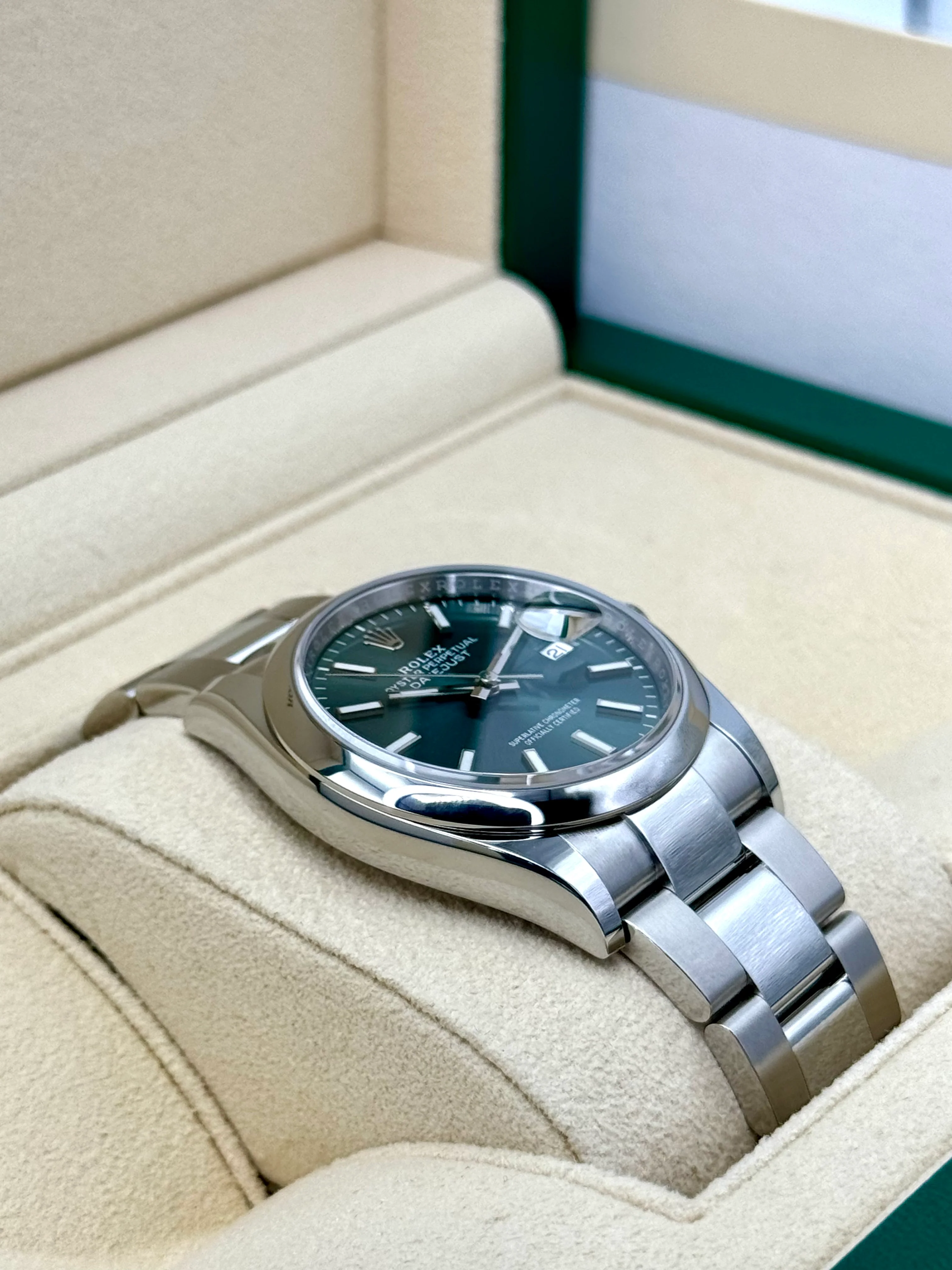 NEW 2023 Rolex Datejust 36mm 126200 Mint Green Dial - Image 6