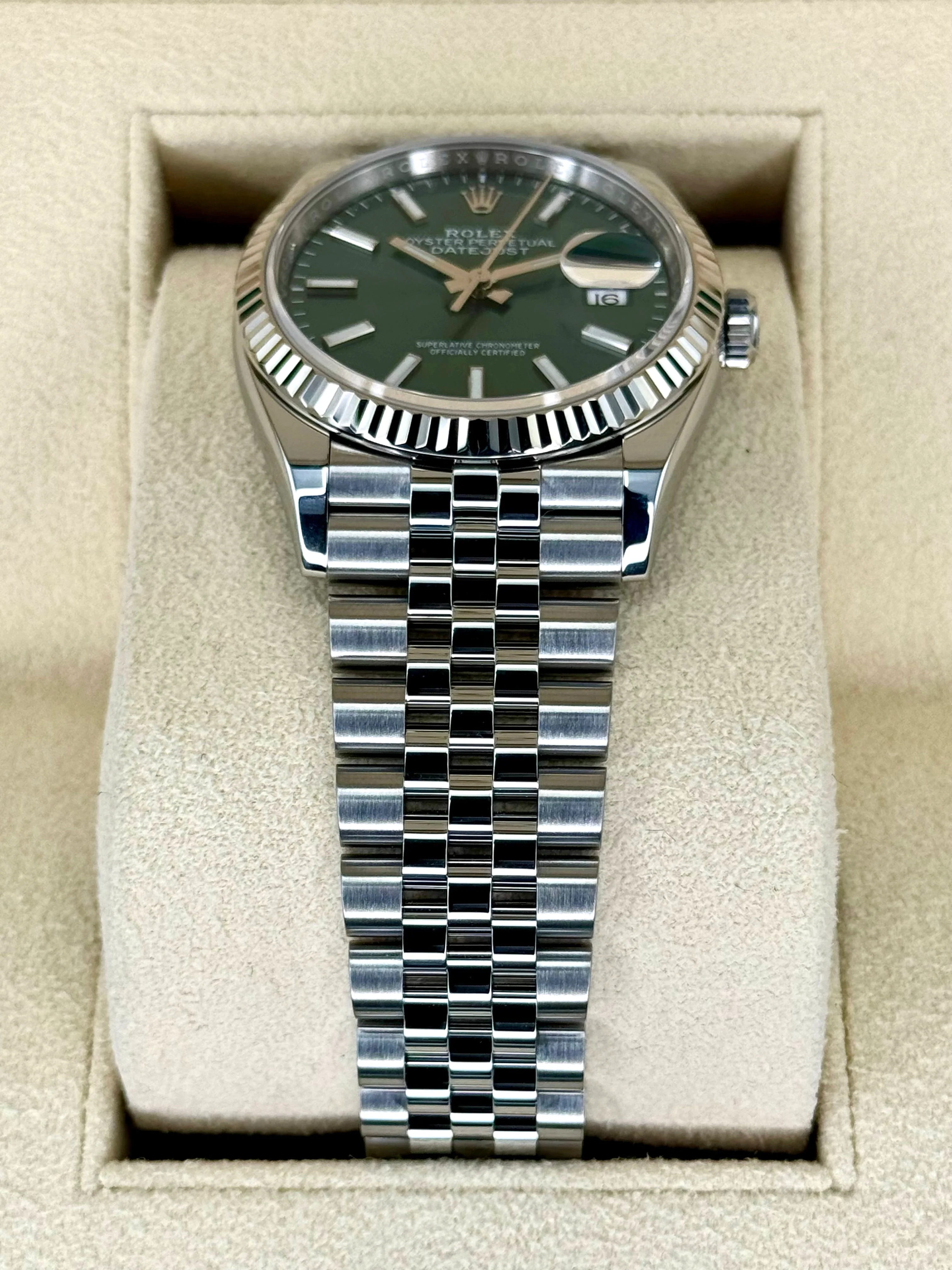 NEW 2025 Rolex Datejust 36mm 126234 Jubilee Green Dial - Image 3