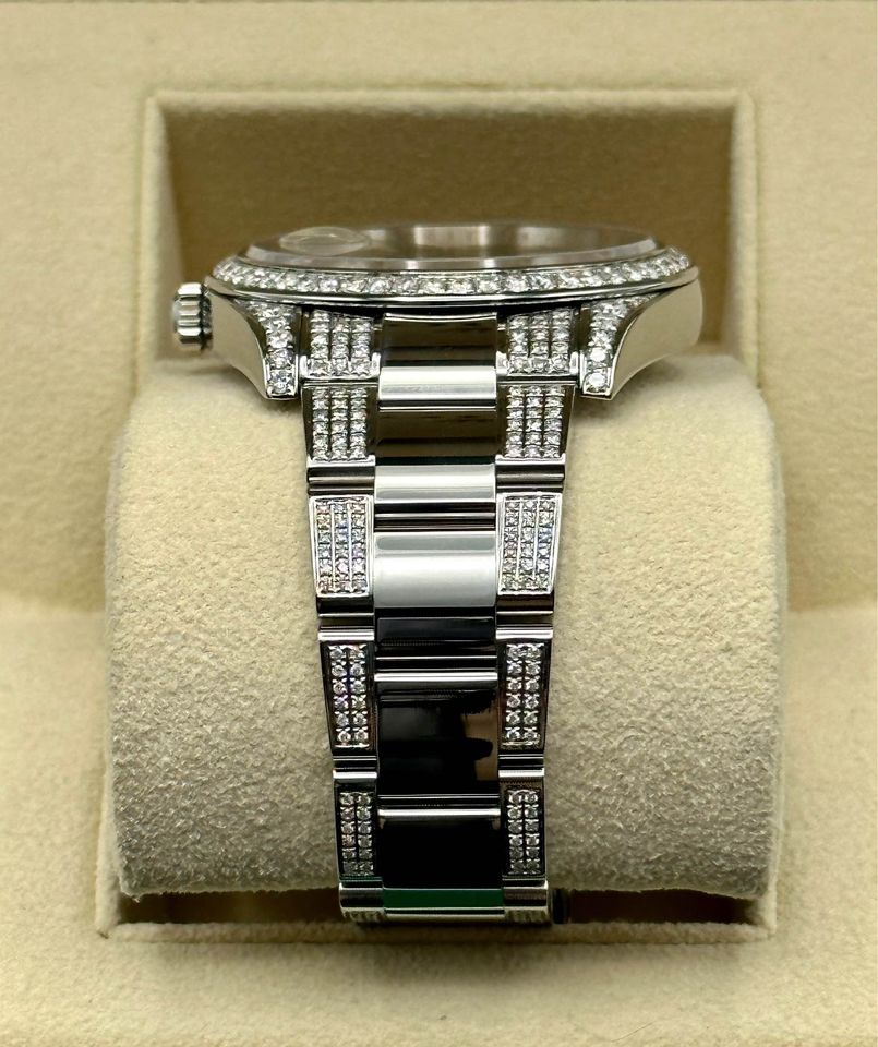 Rolex Datejust 41mm 126300 Diamonds Oyster Black Stick Dial - Image 4
