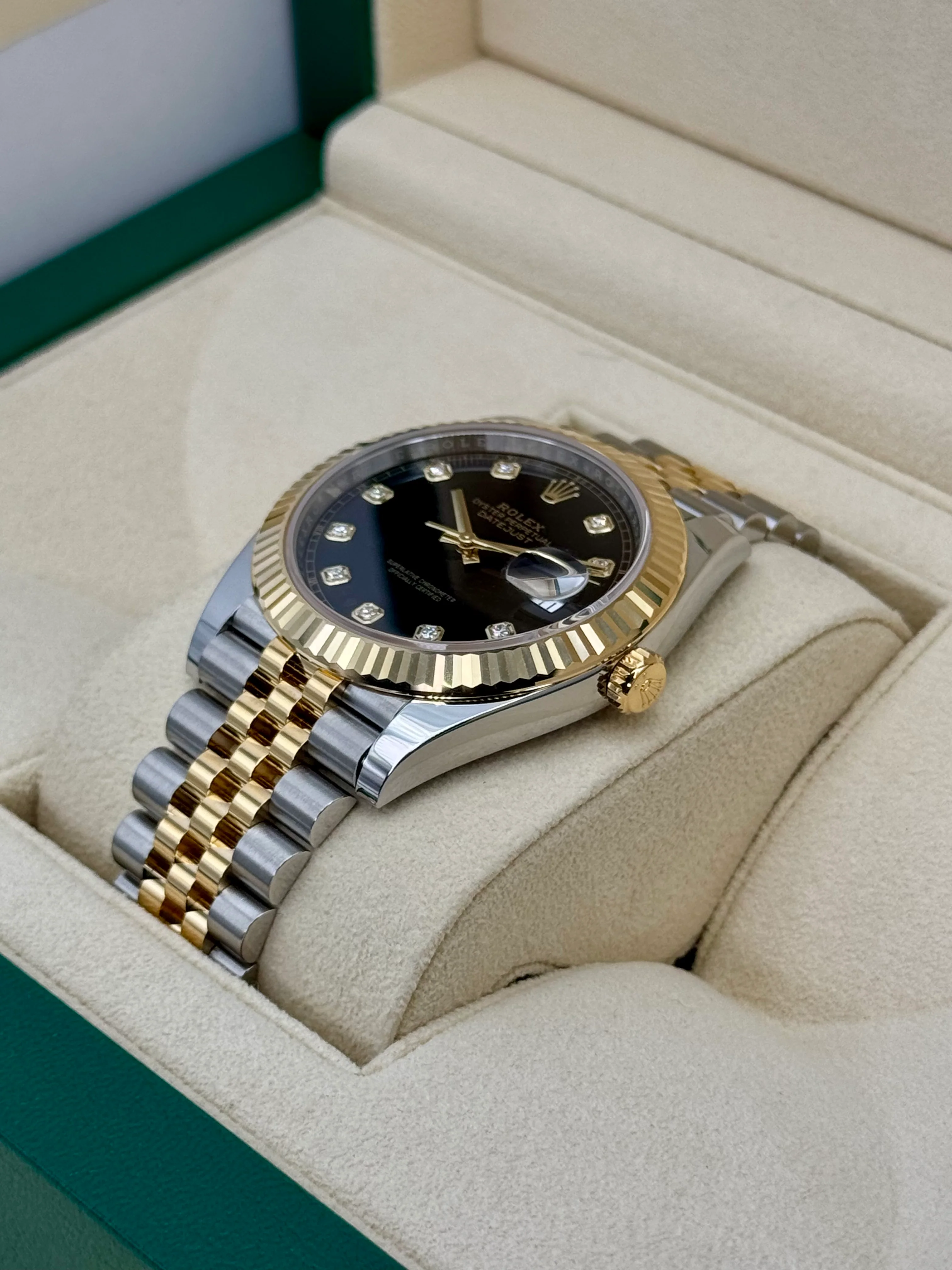 NEW 2025 Rolex Datejust 41mm 126333 Two-Tone Jubilee Black Diamond Dial - Image 5