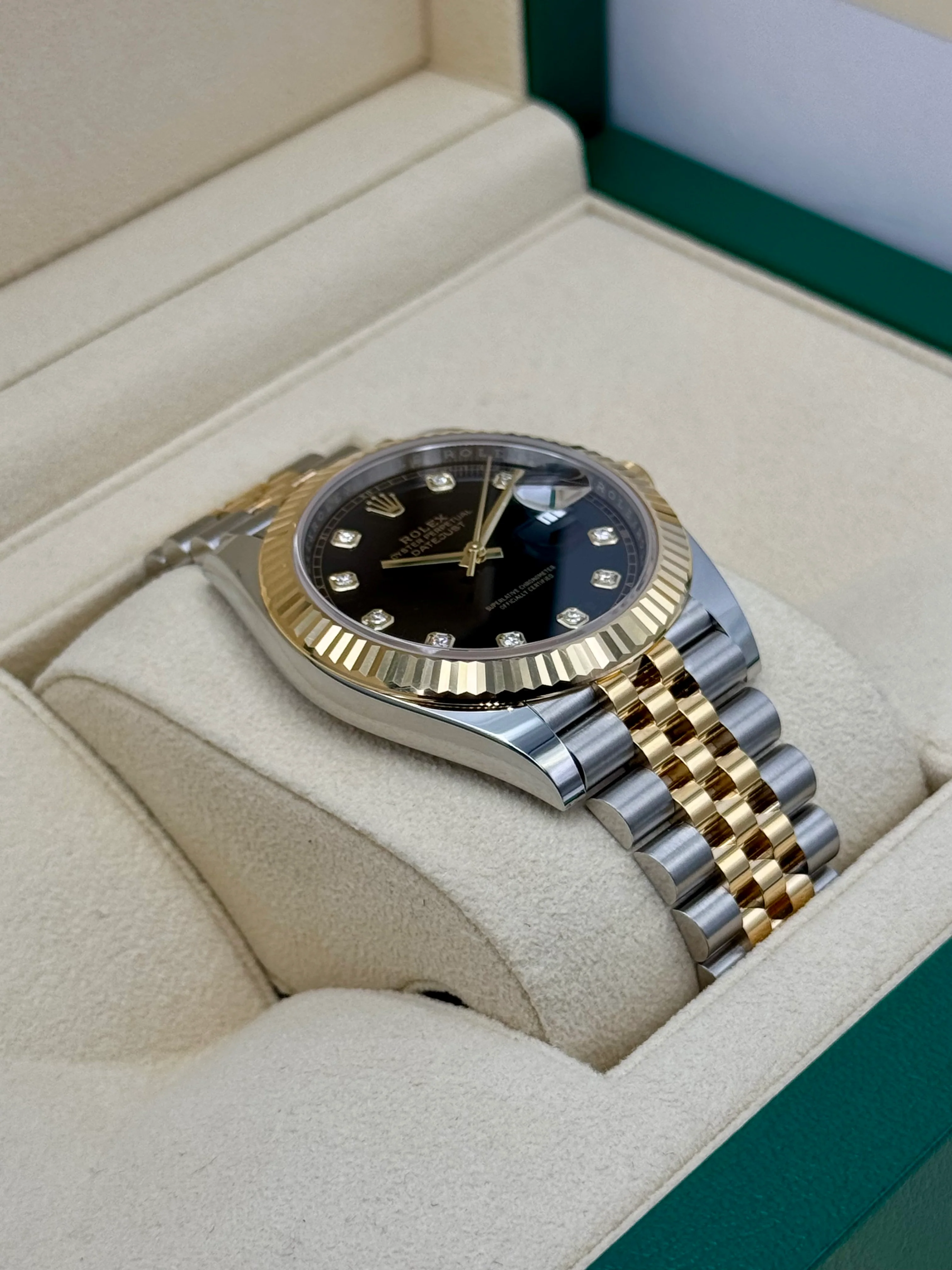 NEW 2025 Rolex Datejust 41mm 126333 Two-Tone Jubilee Black Diamond Dial - Image 6