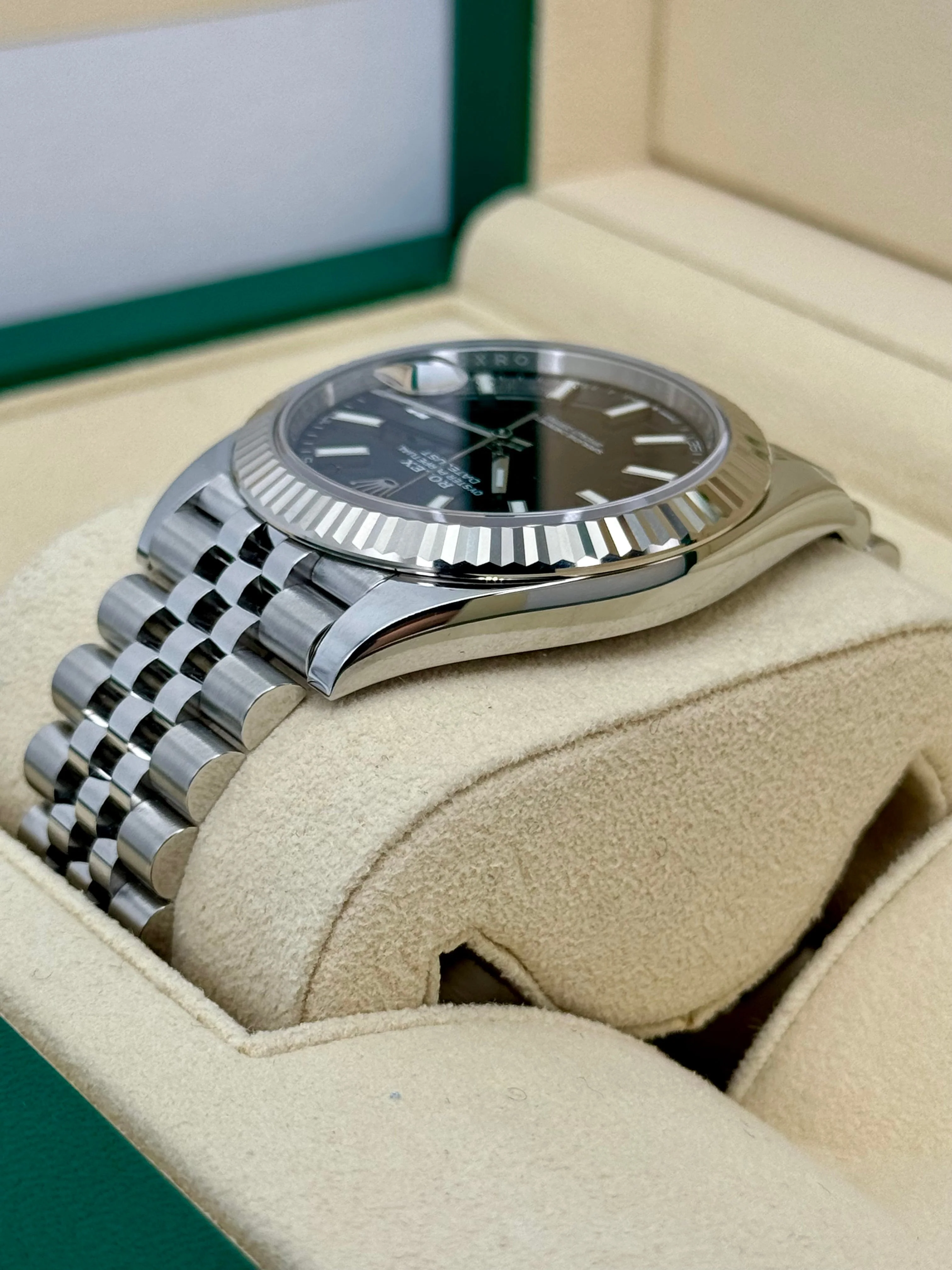 NEW 2025 Rolex Datejust 41mm 126334 Stainless Steel Jubilee Black Dial - Image 7