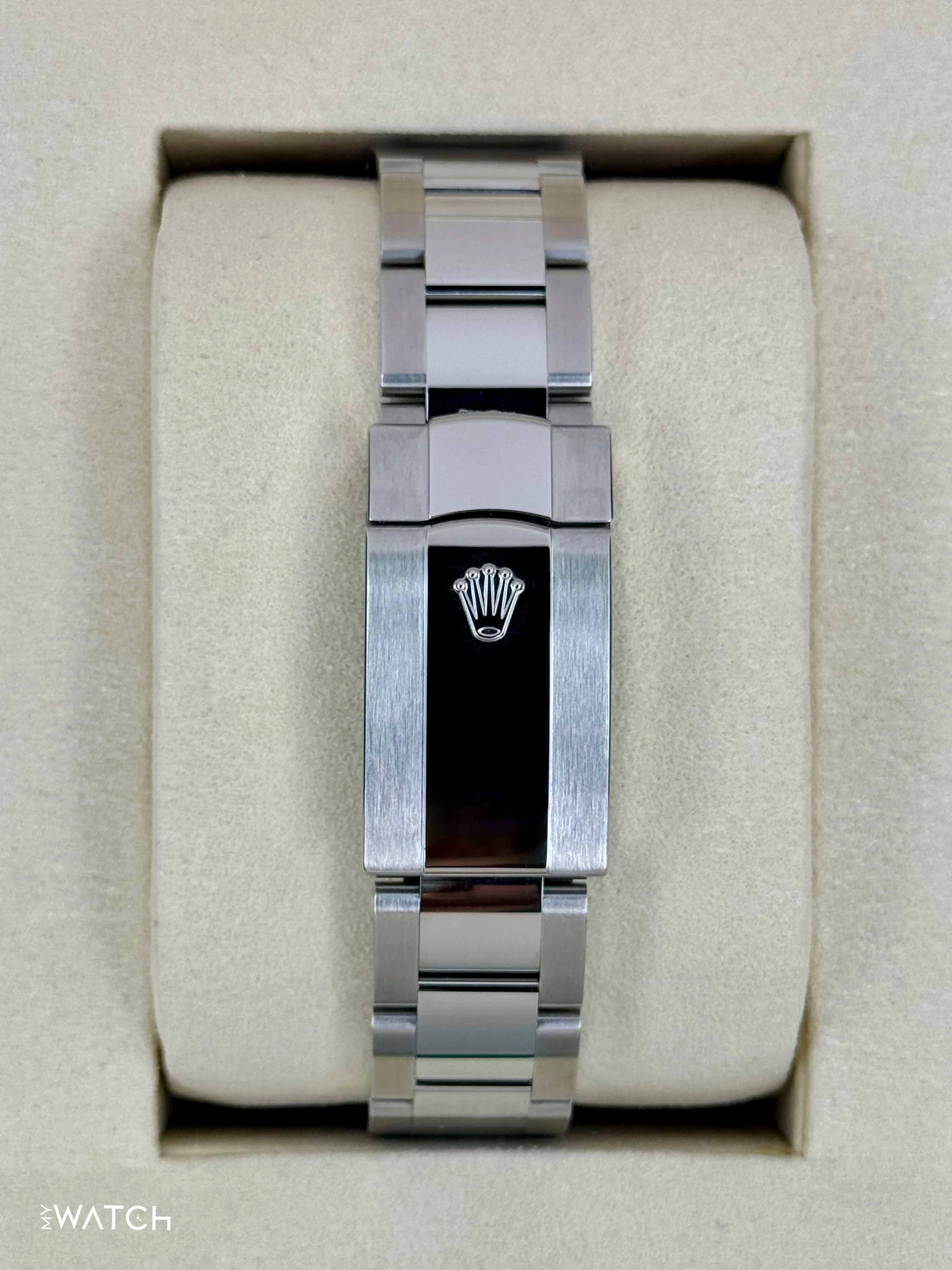 NEW 2025 Rolex Datejust 41mm 126334 Oyster Black Dial - Image 2