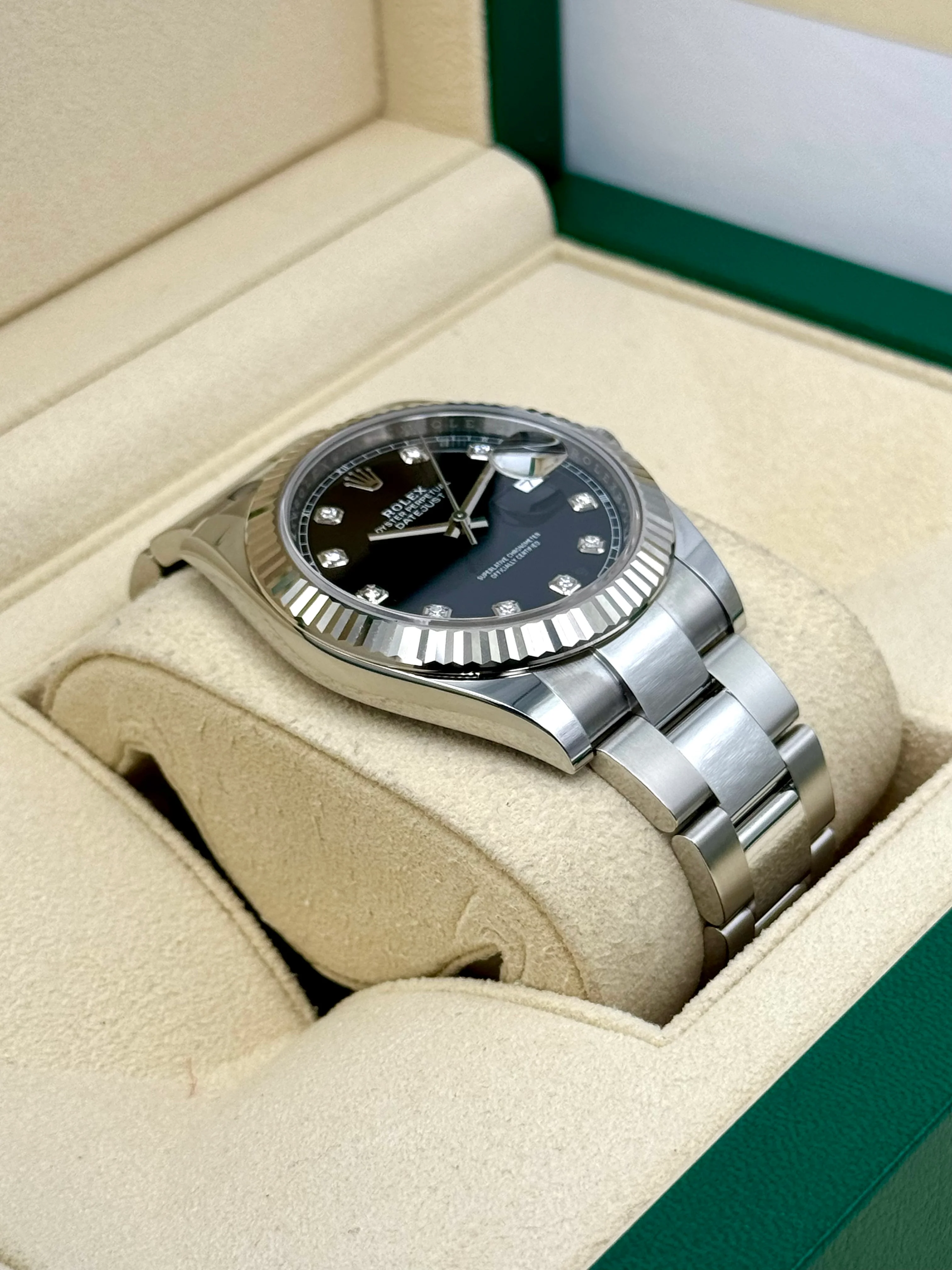 NEW 2025 Rolex Datejust 41mm 126334 Oyster Black Diamond Dial - Image 6