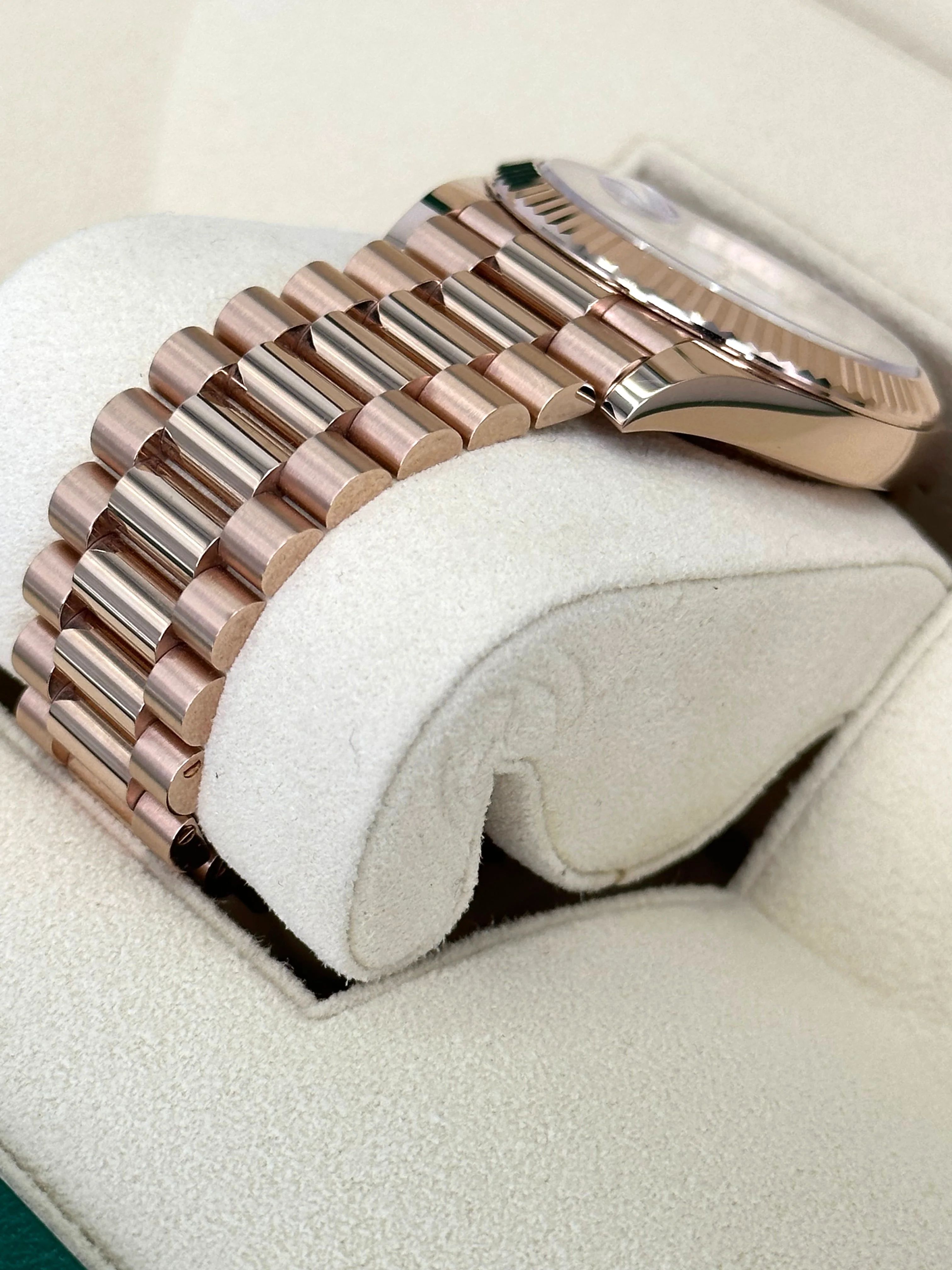 NEW 2025 Rolex Day-Date 228235 Presidential Rose Gold White Dial - Image 7