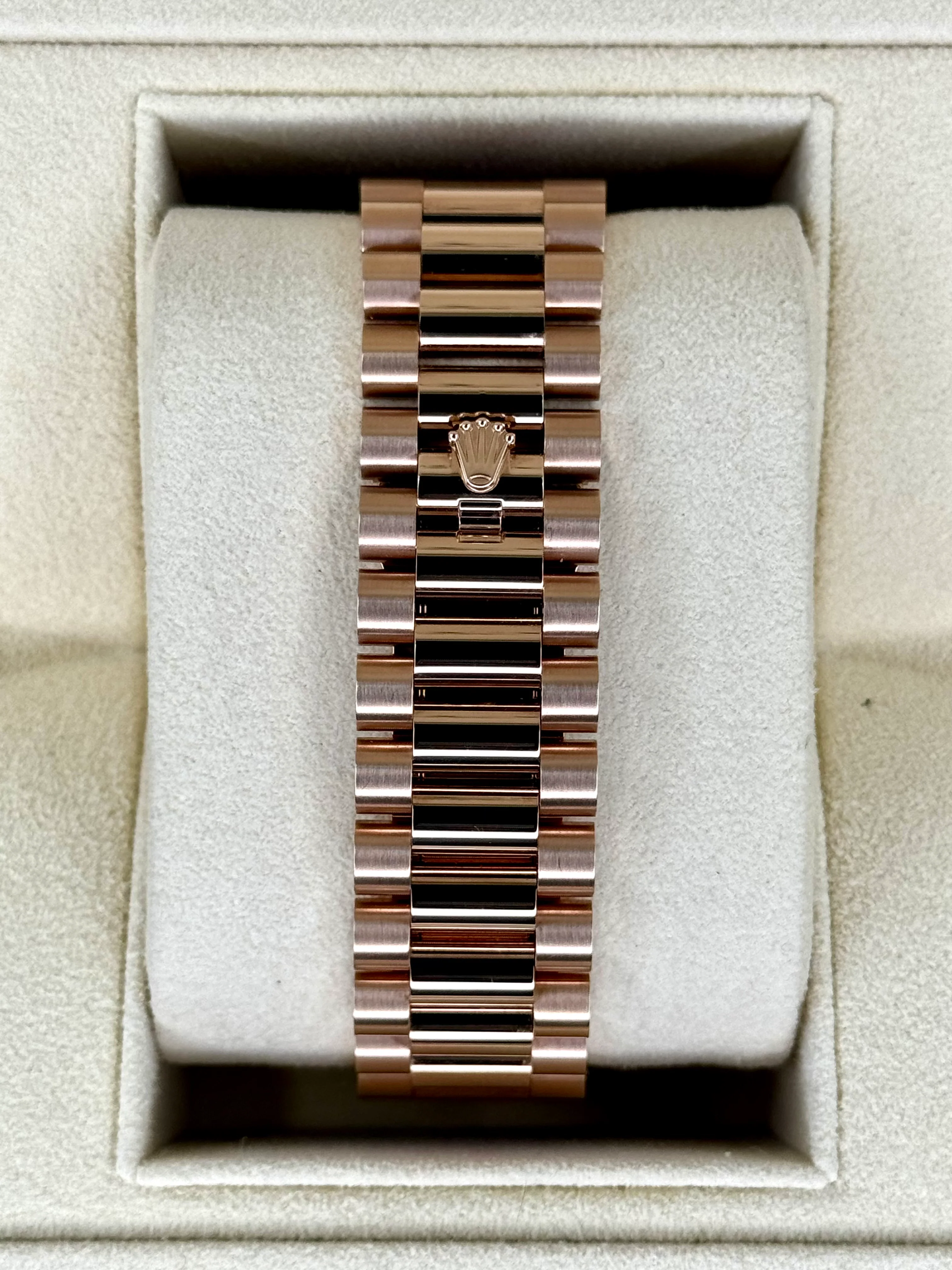 NEW 2025 Rolex Day-Date 40mm 228235 Rose Gold Chocolate Baguette Dial - Image 2