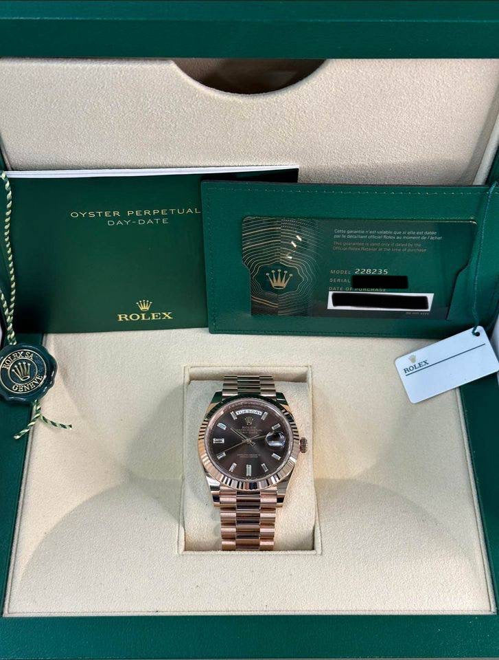 NEW 2025 Rolex Day-Date 40mm 228235 Rose Gold Chocolate Baguette Dial - Image 9
