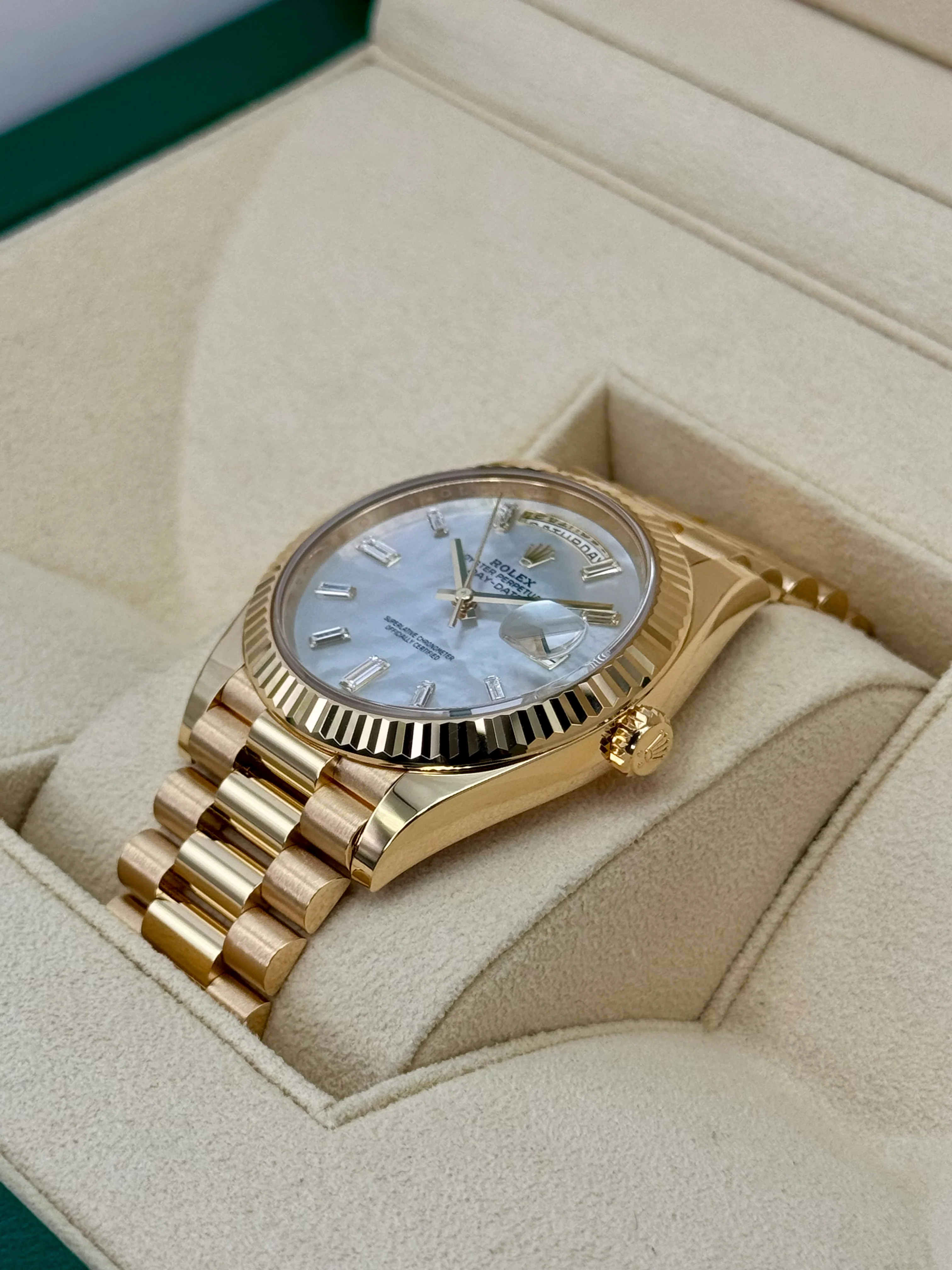 NEW 2025 Rolex Day-Date 40mm 228238 Mother Of Pearl Diamond Dial - Image 5