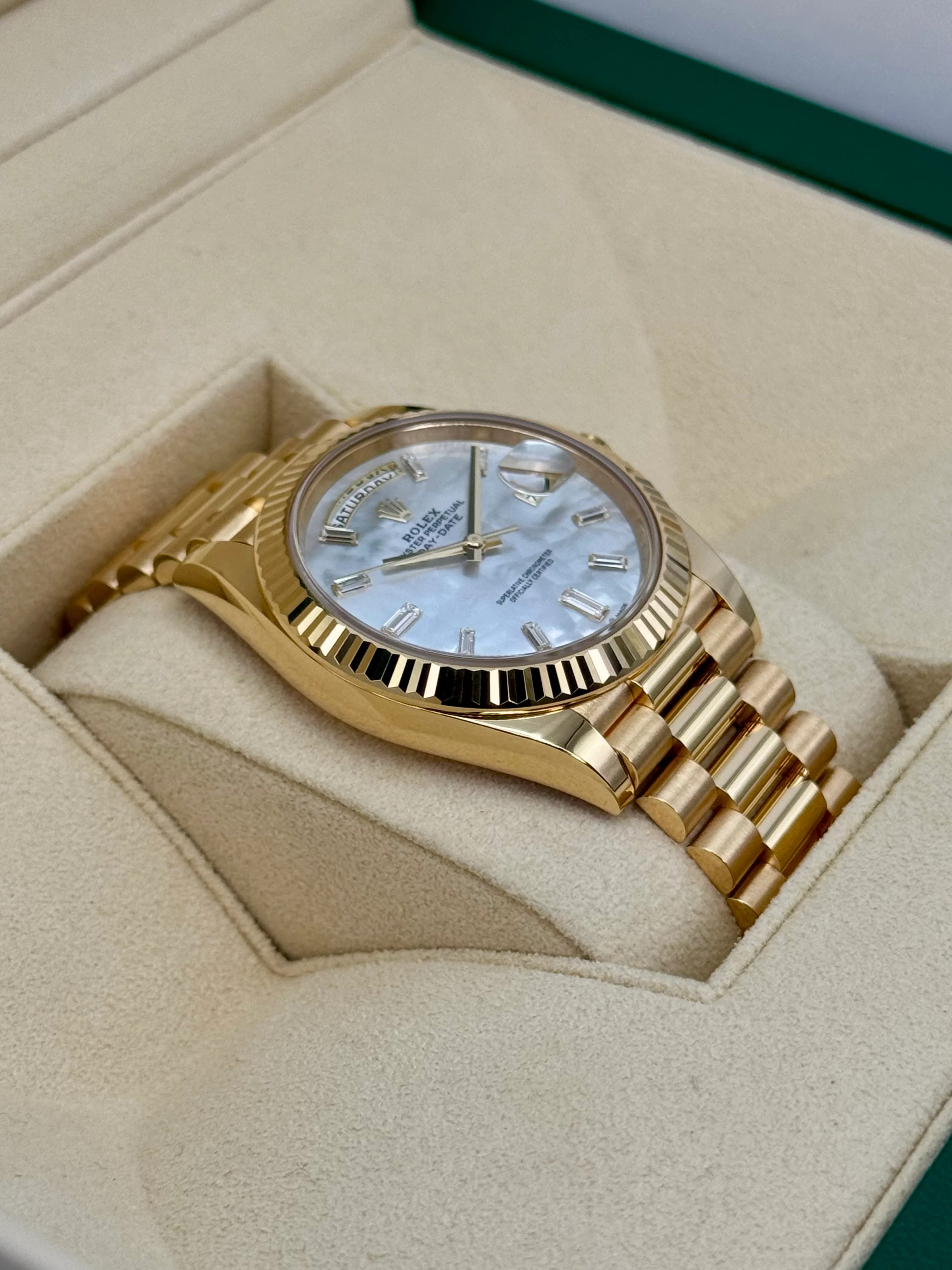 NEW 2025 Rolex Day-Date 40mm 228238 Mother Of Pearl Diamond Dial - Image 6