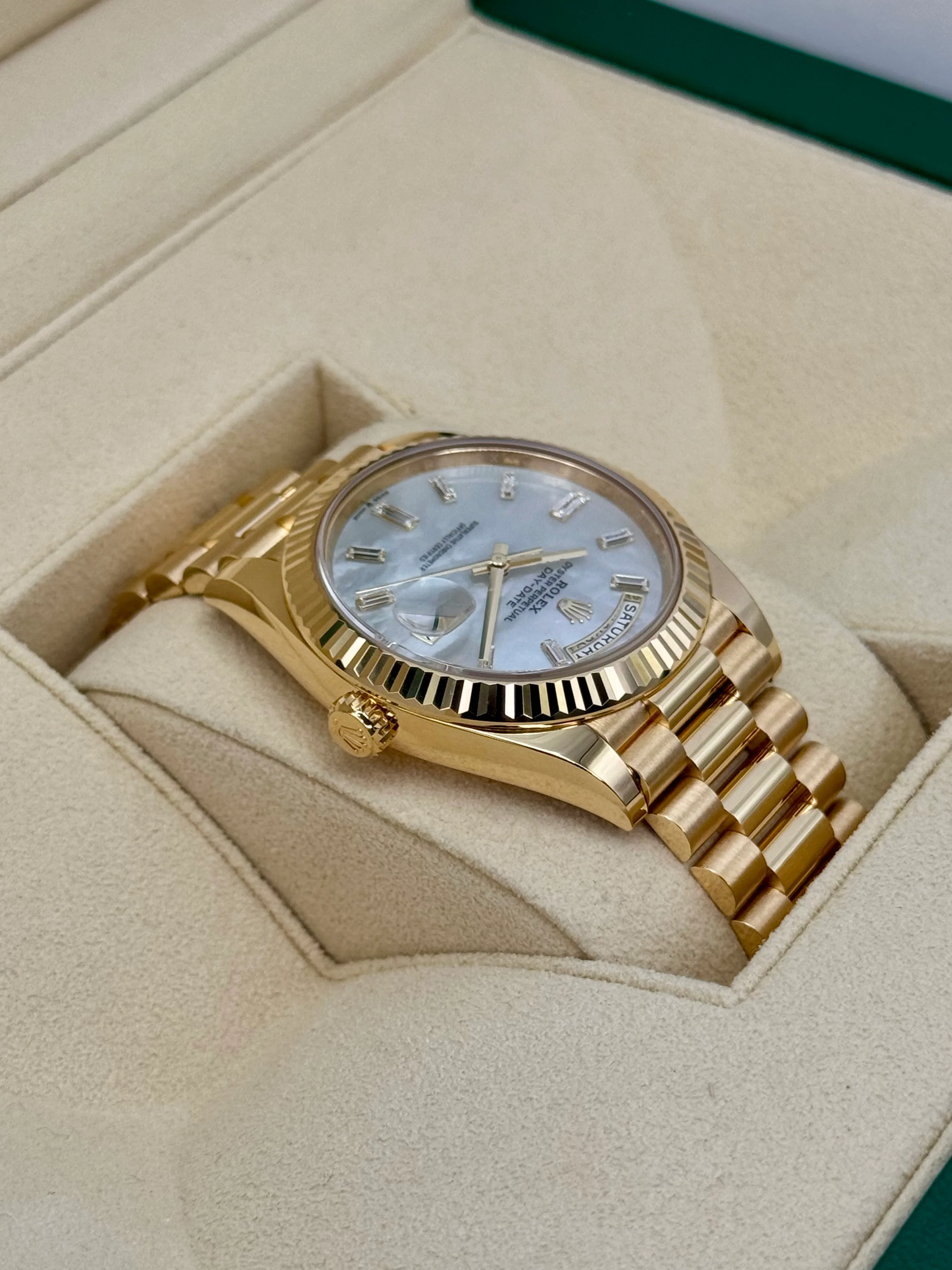 NEW 2025 Rolex Day-Date 40mm 228238 Mother Of Pearl Diamond Dial - Image 8