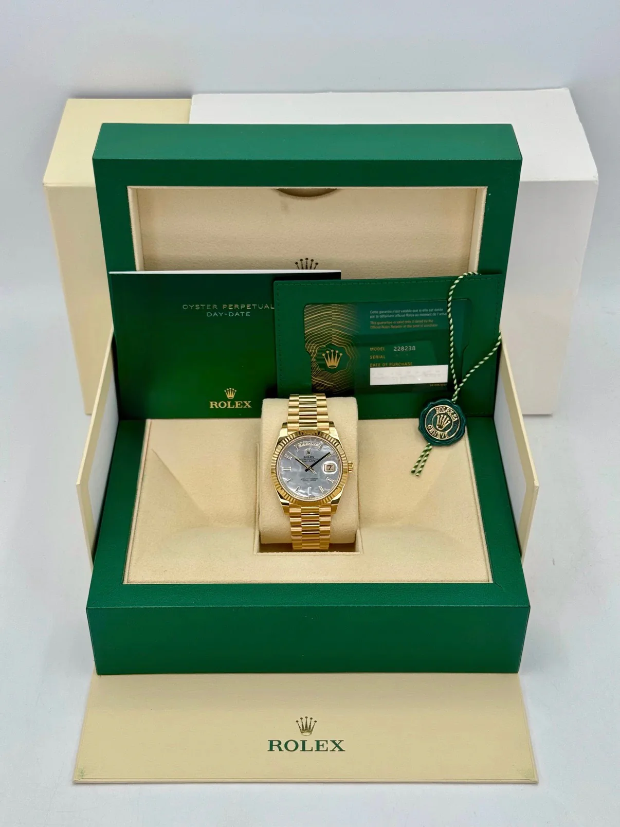 NEW 2025 Rolex Day-Date 40mm 228238 Mother Of Pearl Diamond Dial - Image 9
