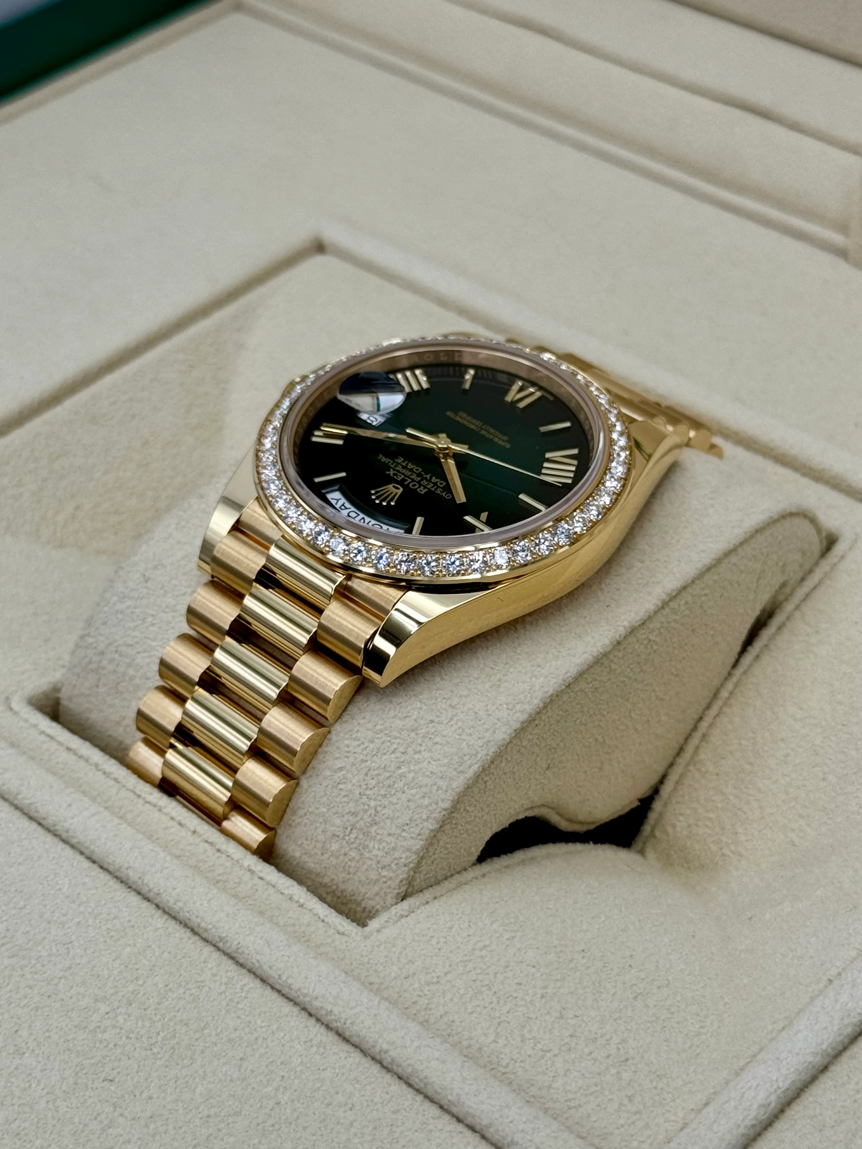 New 2025 Rolex Day-Date 40mm 228348RBR Presidential Green Dial - Image 7