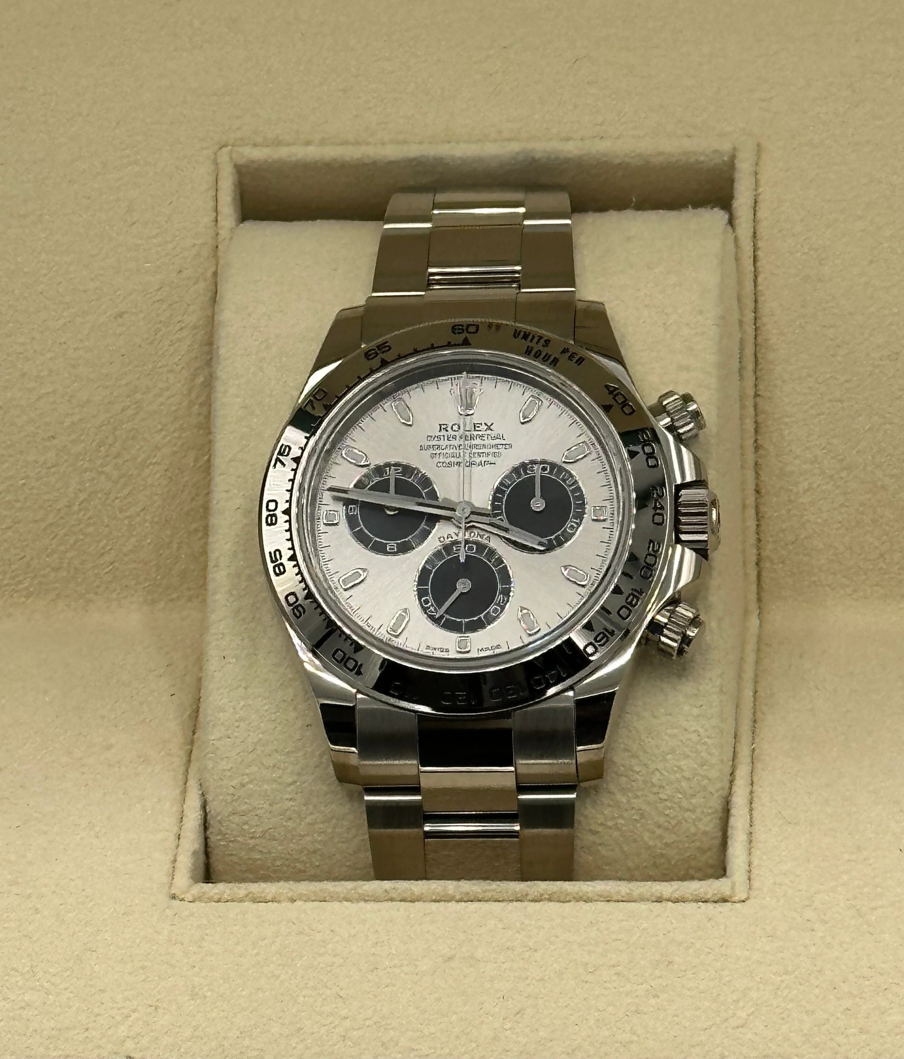 2022 Rolex Daytona 40mm 116509 White Gold Silver Dial - Image 13