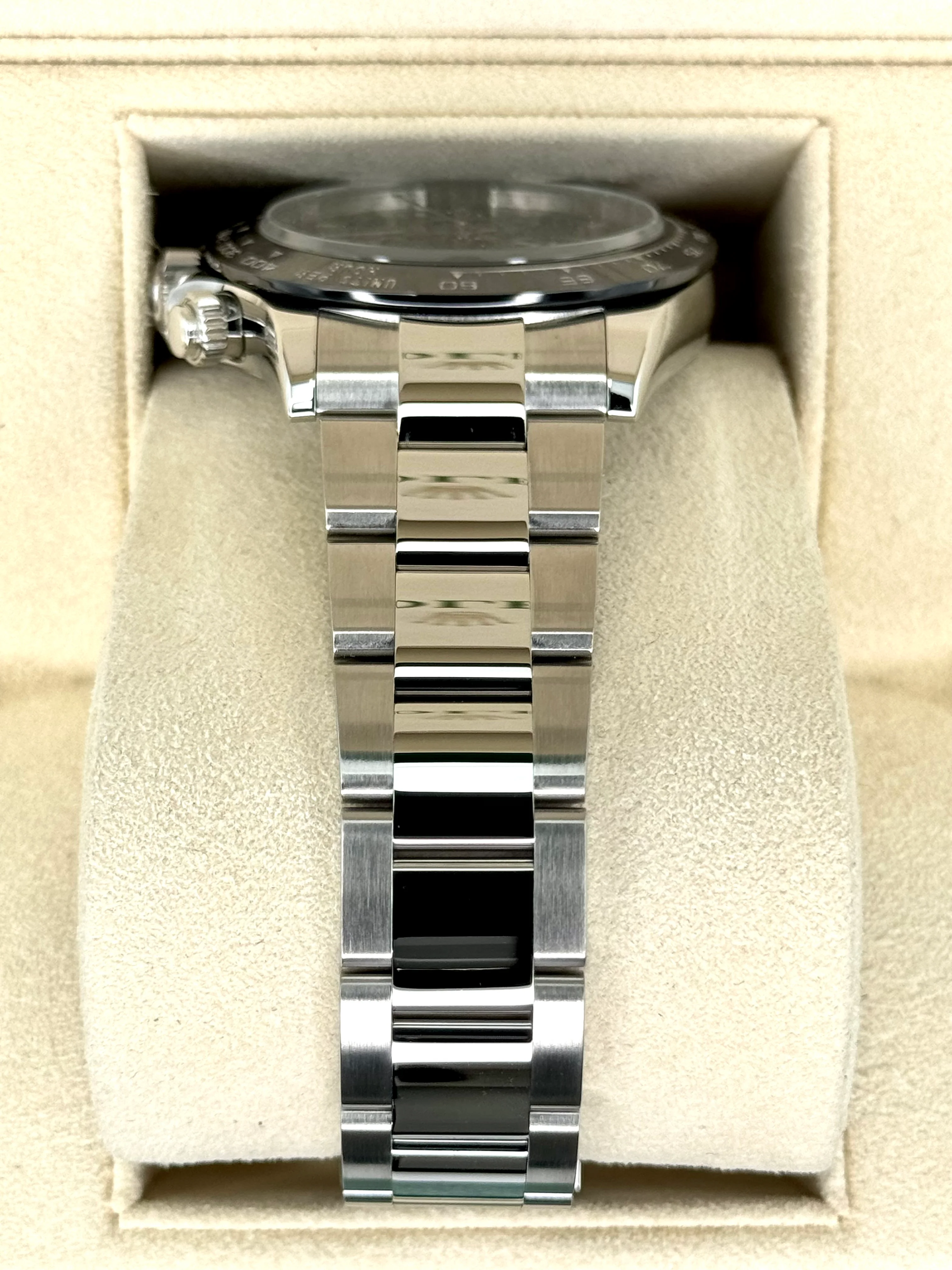 Rolex Daytona 40mm 116500LN Stainless Steel Black Dial - Image 4