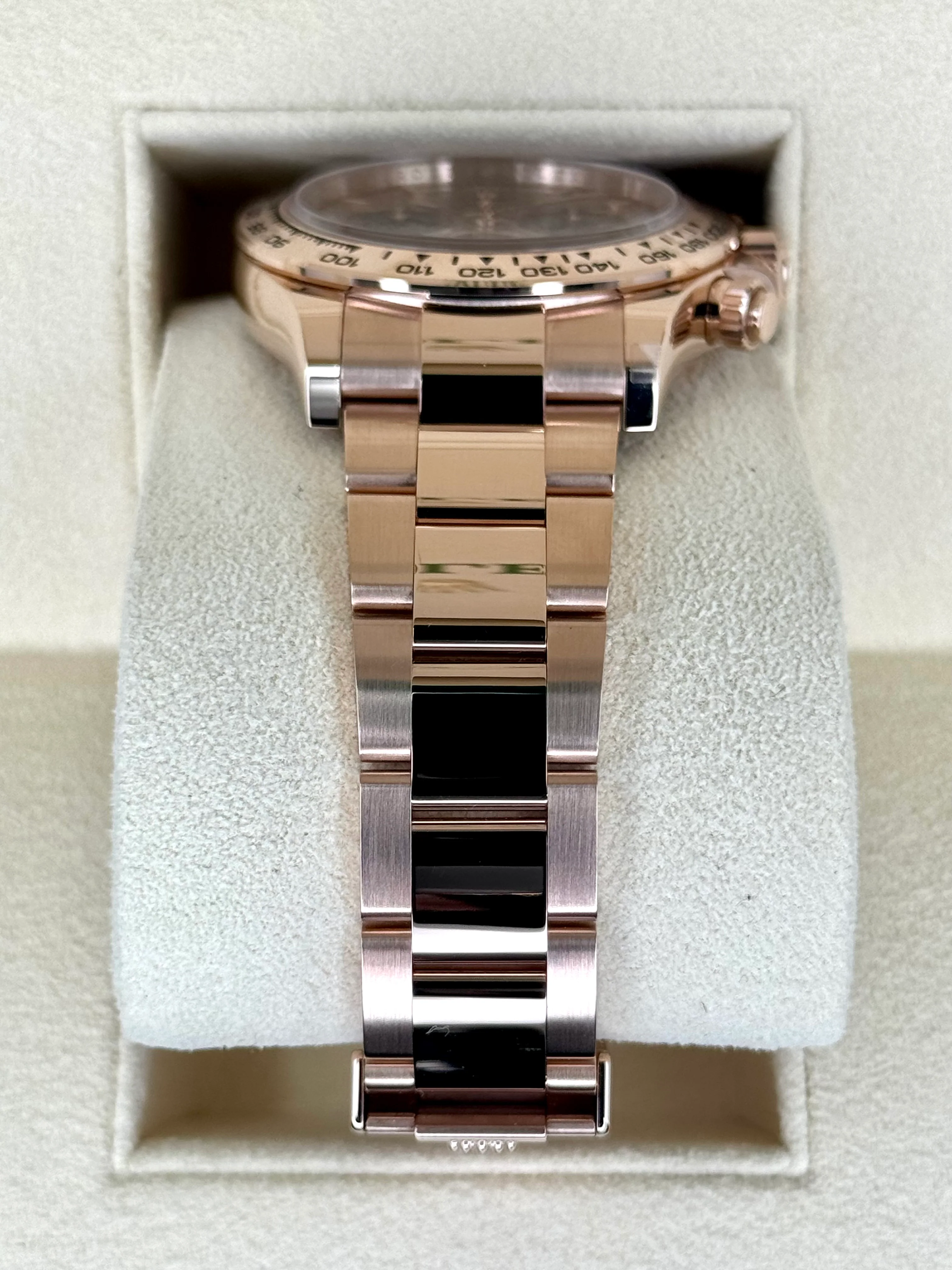NEW 2025 Rolex Daytona 40mm 126505 Rose Gold Sundust Dial - Image 3