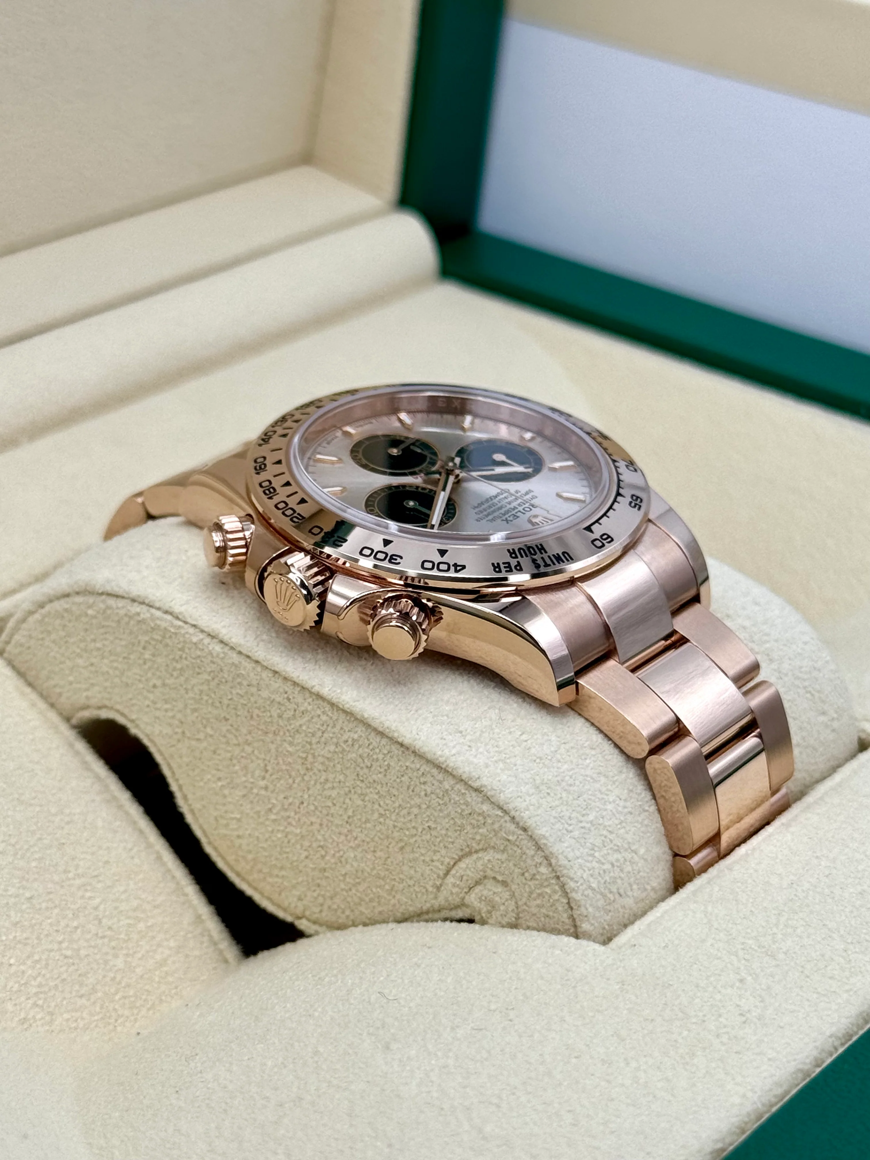 NEW 2025 Rolex Daytona 40mm 126505 Rose Gold Sundust Dial - Image 8