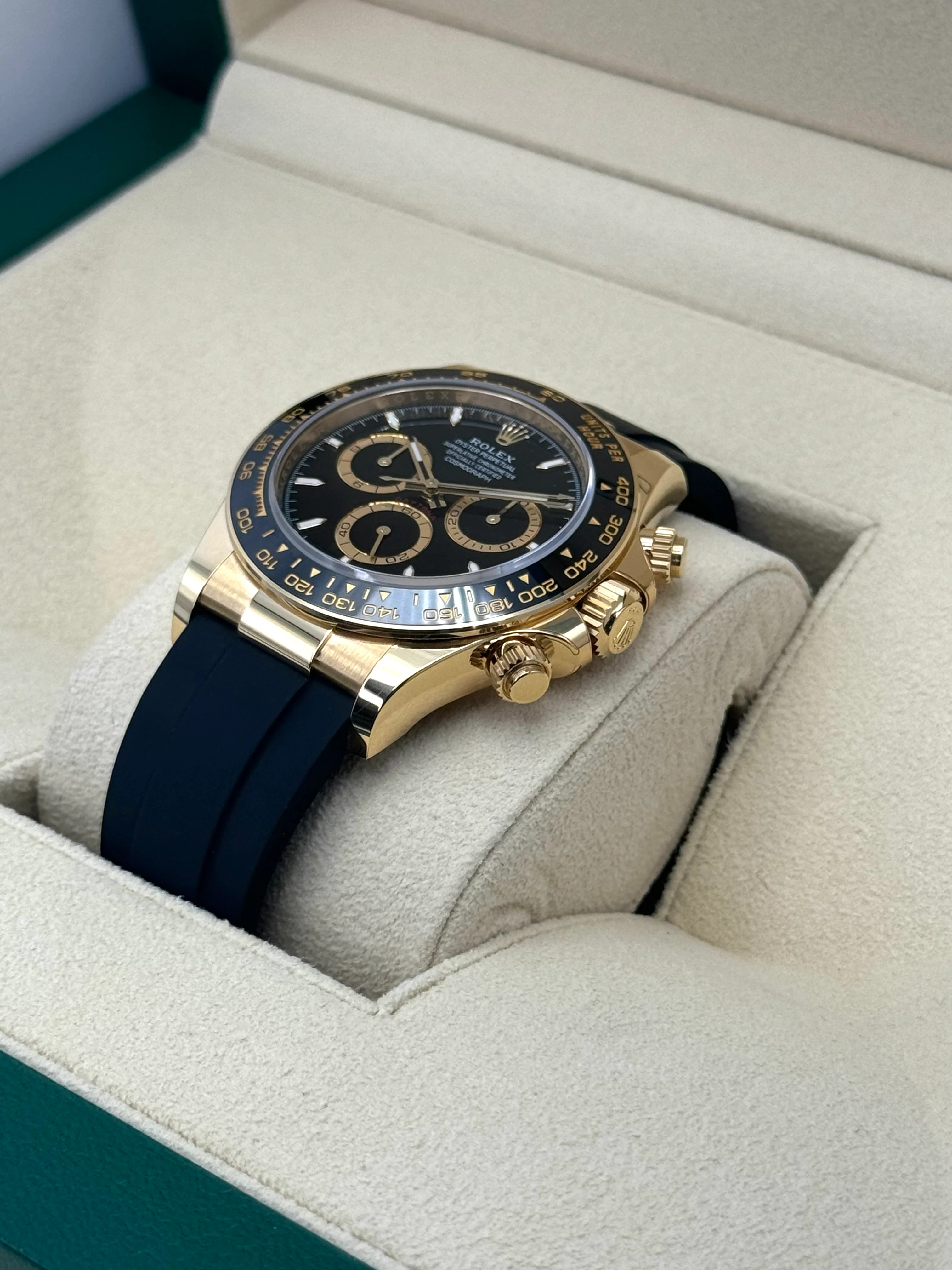 NEW 2025 Rolex Daytona 40mm 126518LN Yellow Gold Black Dial - Image 5