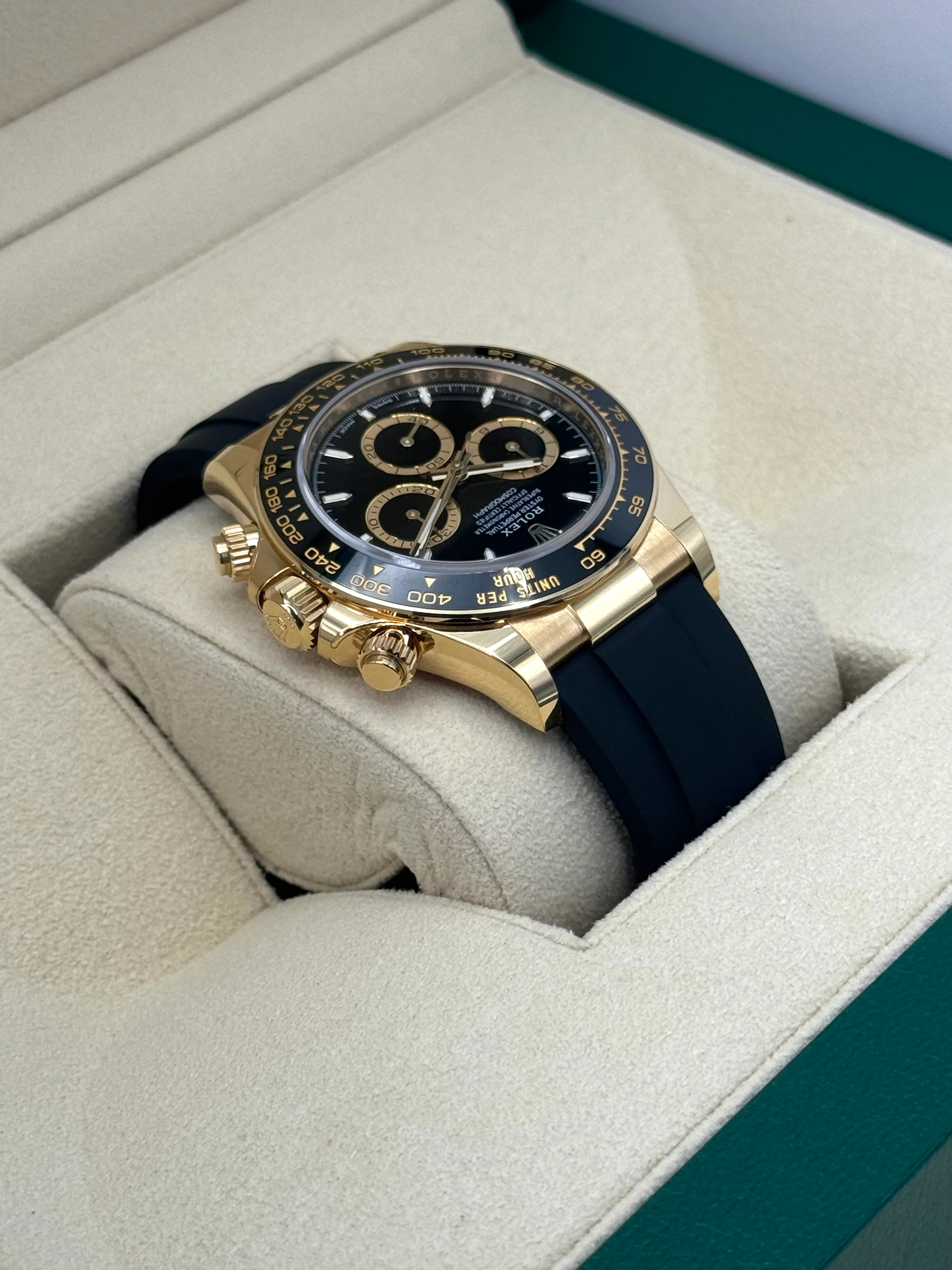 NEW 2025 Rolex Daytona 40mm 126518LN Yellow Gold Black Dial - Image 8