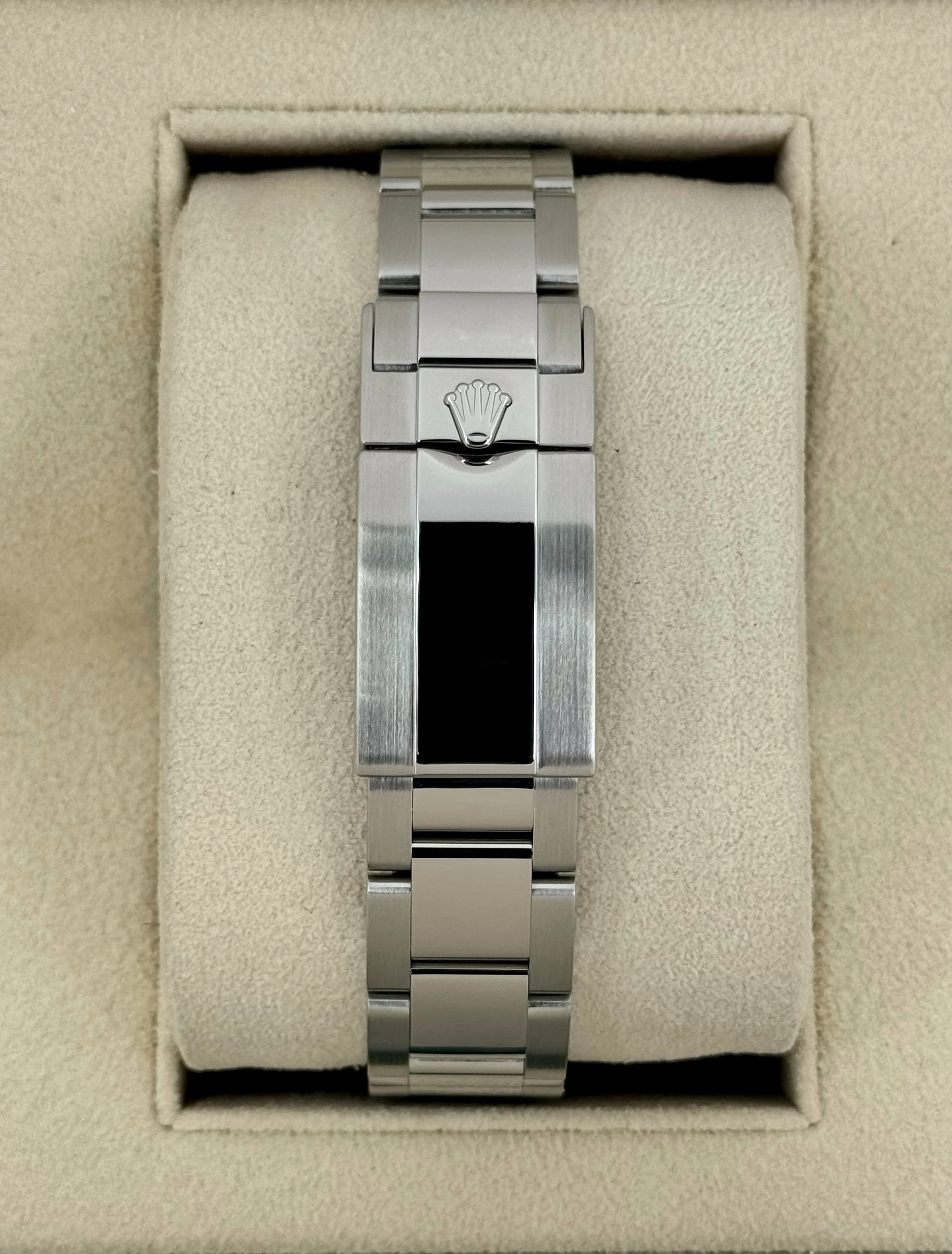 Rolex GMT-Master II 40mm 116710LN Stainless Steel Black Dial - Image 2