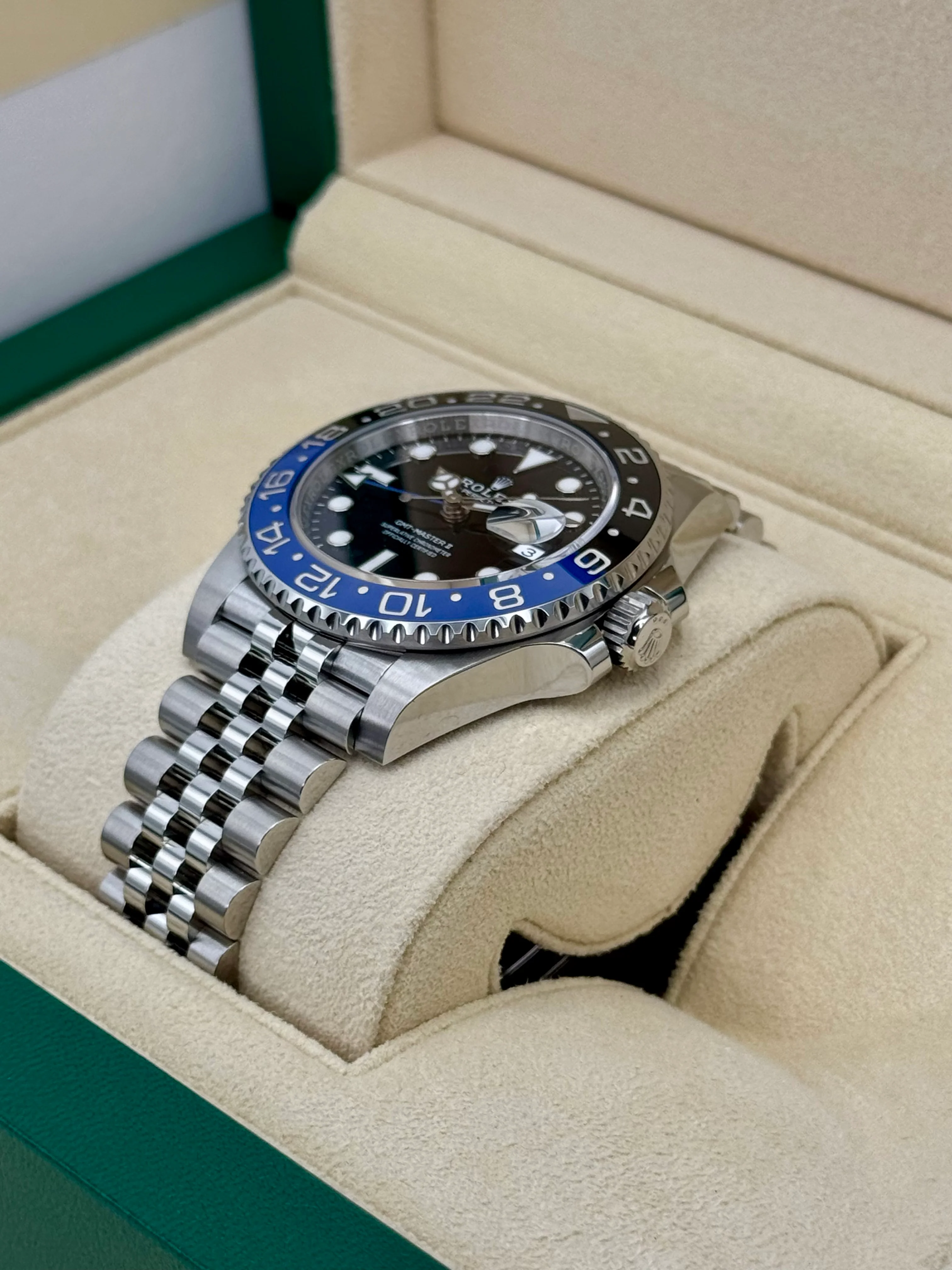 NEW 2024 Rolex GMT-Master II "Batgirl" 40mm 126710BLNR Jubilee Black Dial - Image 5