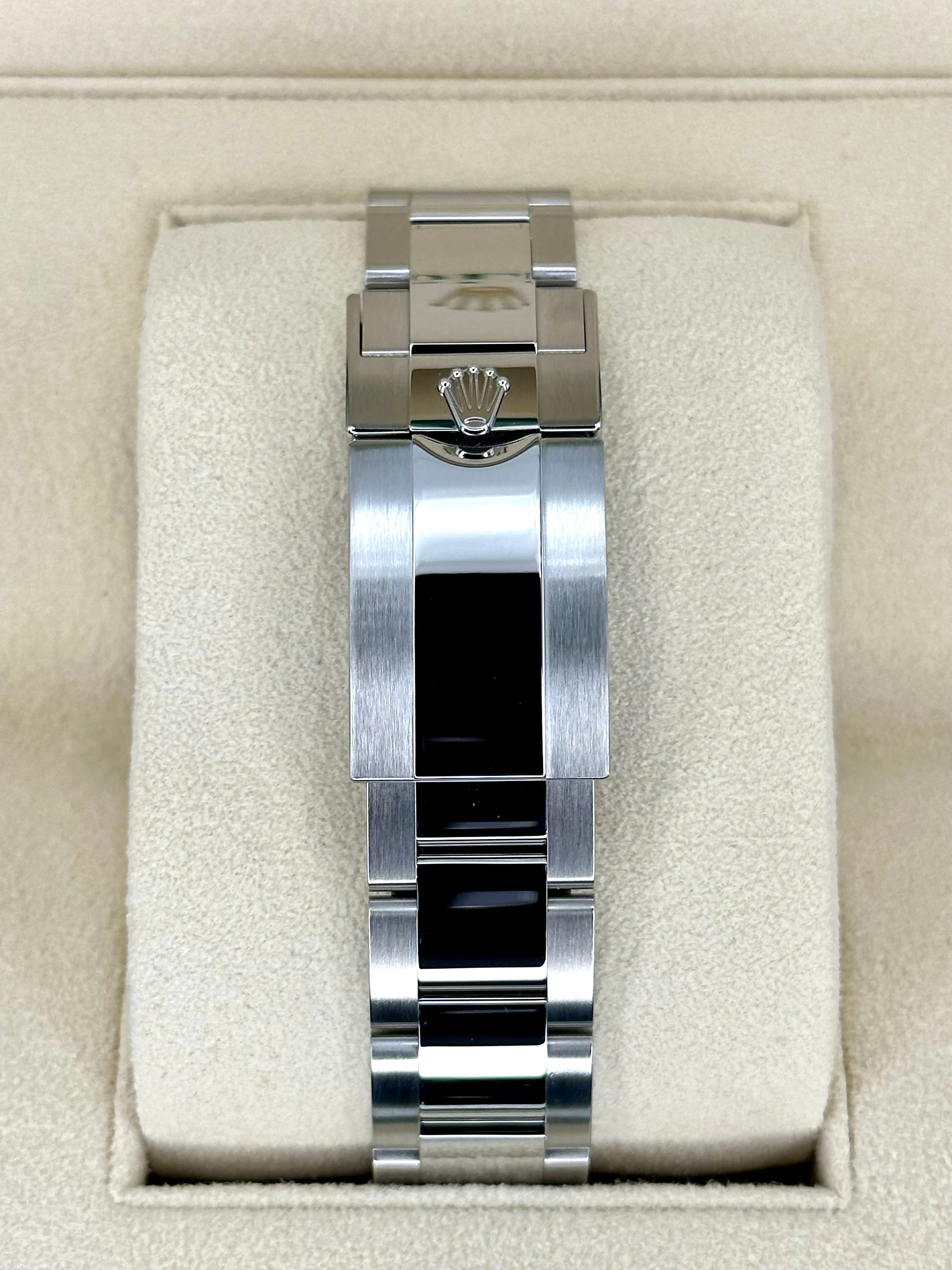 NEW 2024 Rolex GMT-Master II "Batman" 40mm 126710BLNR Oyster - Image 2