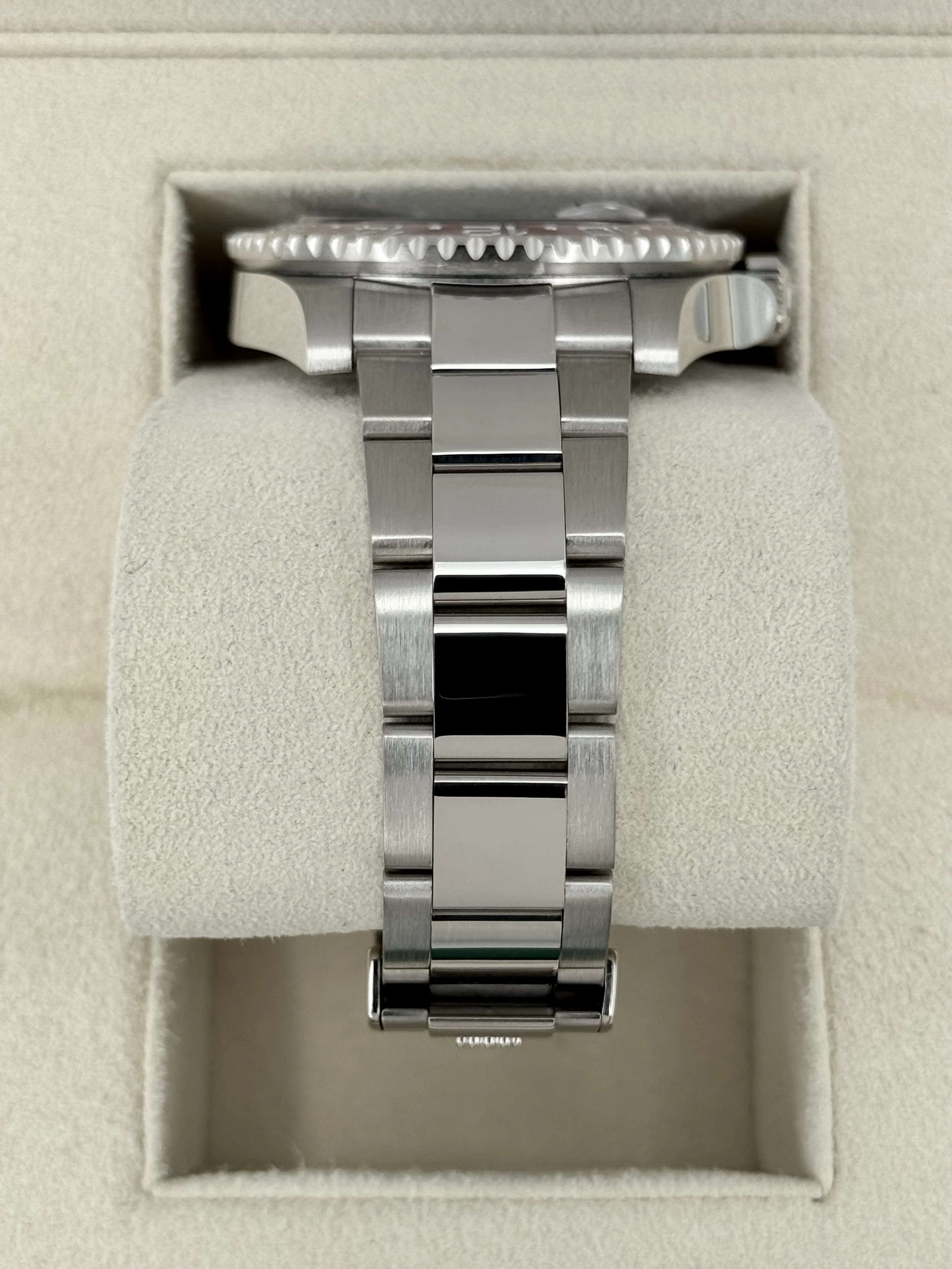 Rolex GMT-Master II "Pepsi" 40mm 126719BLRO White Gold Oyster - Image 3