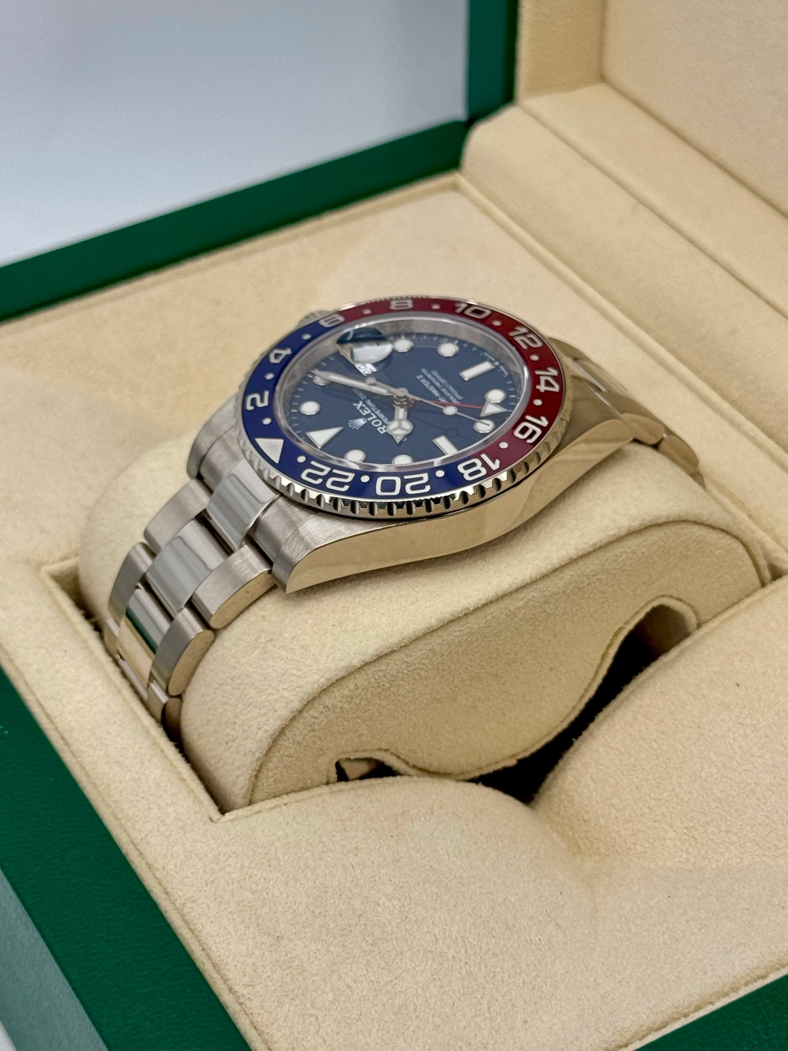 Rolex GMT-Master II "Pepsi" 40mm 126719BLRO White Gold Oyster - Image 7
