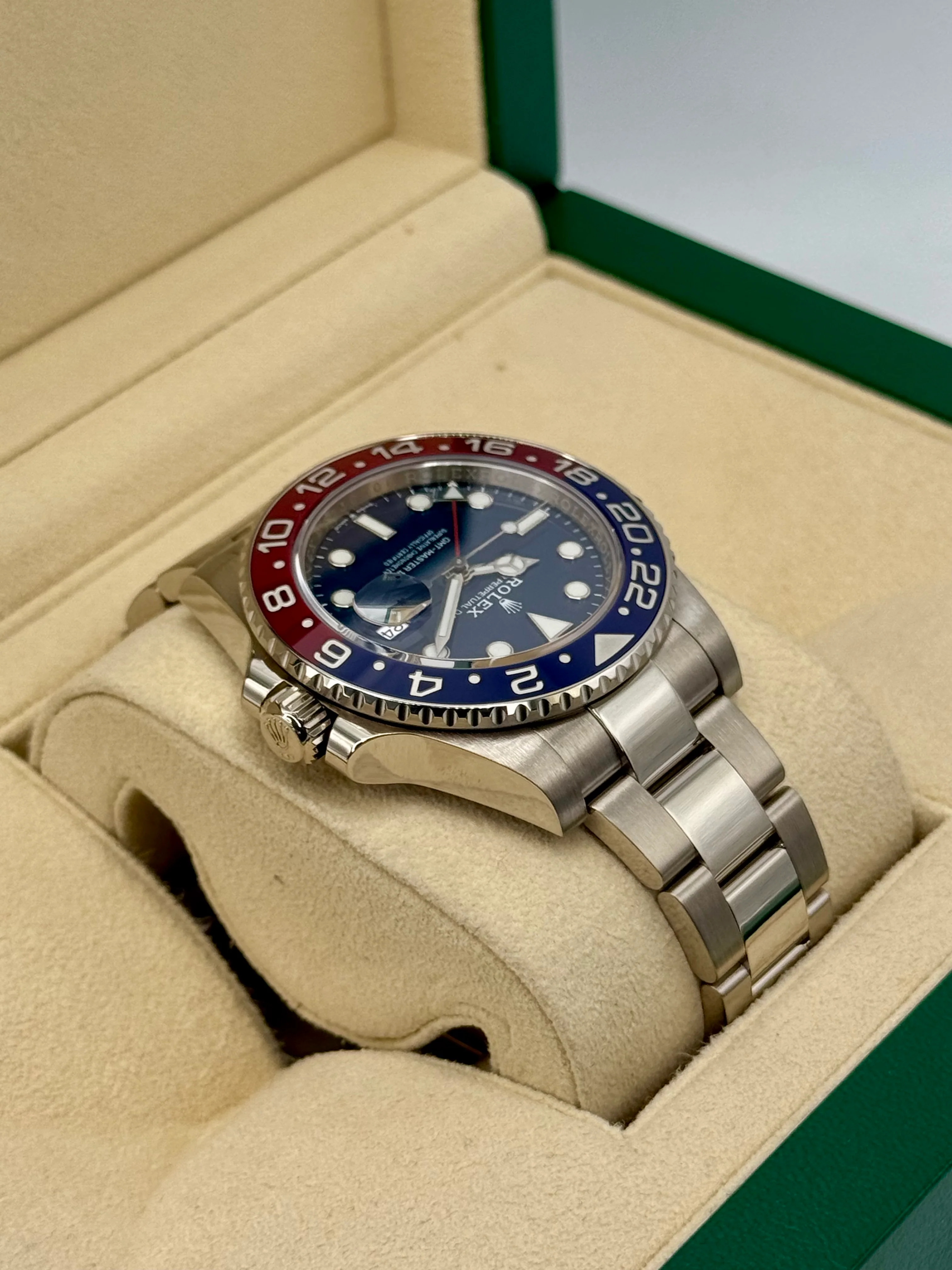 Rolex GMT-Master II "Pepsi" 40mm 126719BLRO White Gold Oyster - Image 8