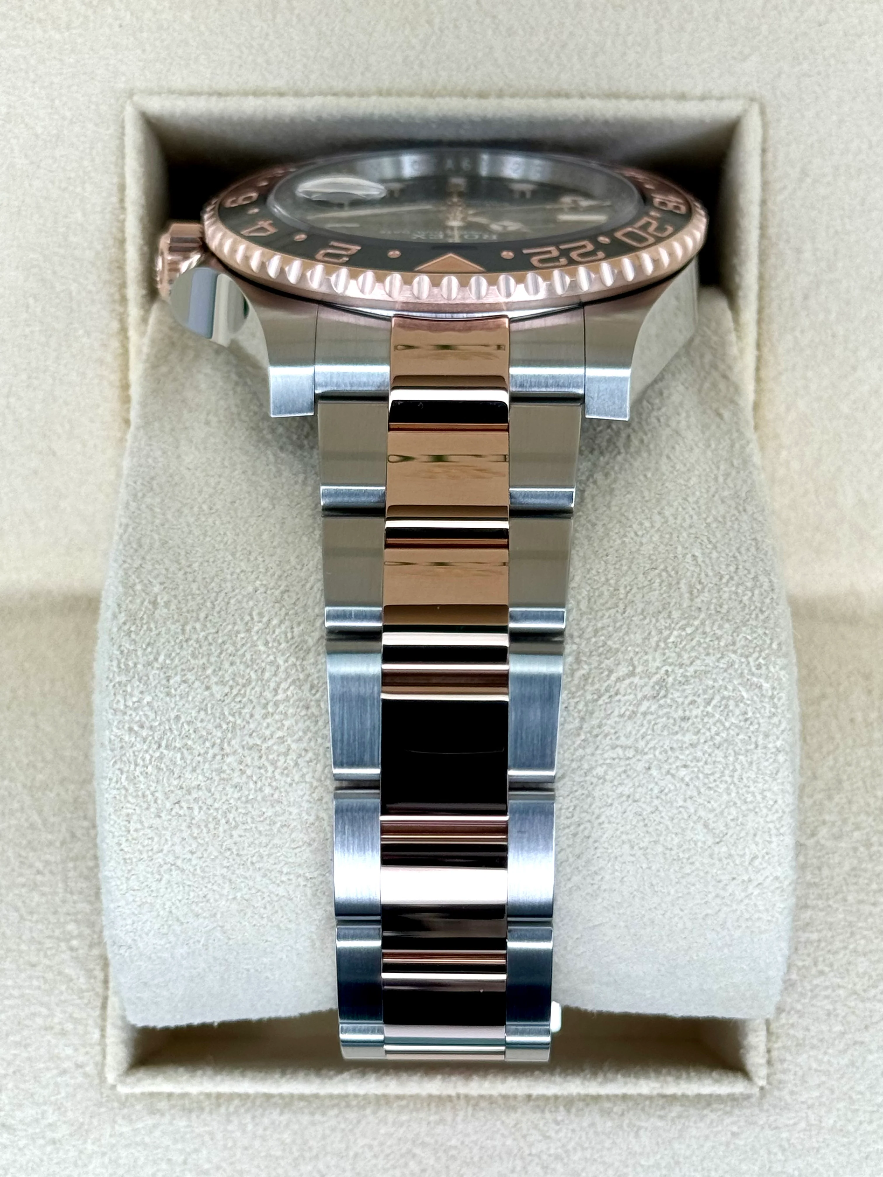 NEW 2024 Rolex GMT-Master II "Rootbeer" 40mm 126711CHNR Two-Tone - Image 4