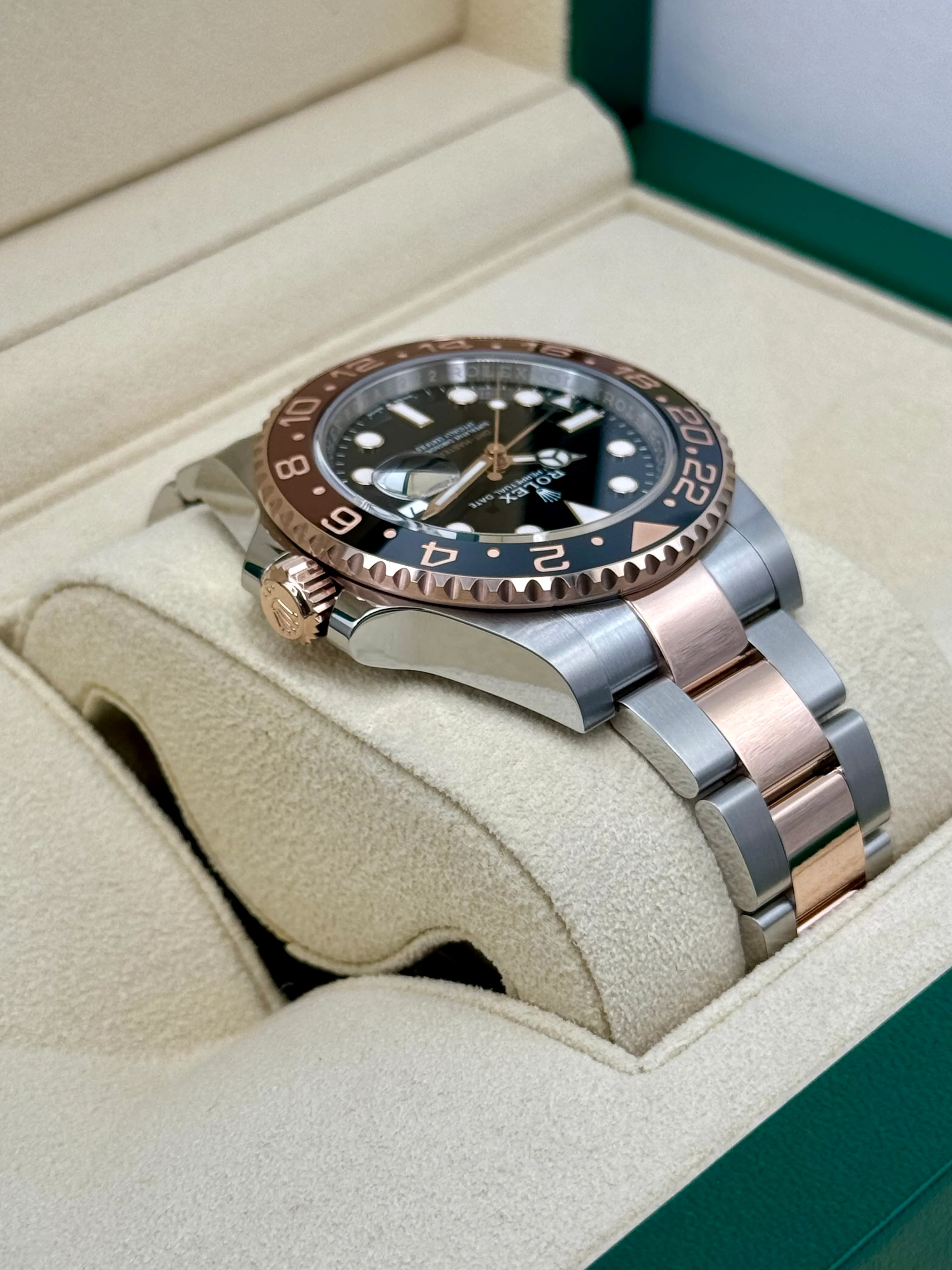 NEW 2024 Rolex GMT-Master II "Rootbeer" 40mm 126711CHNR Two-Tone - Image 8