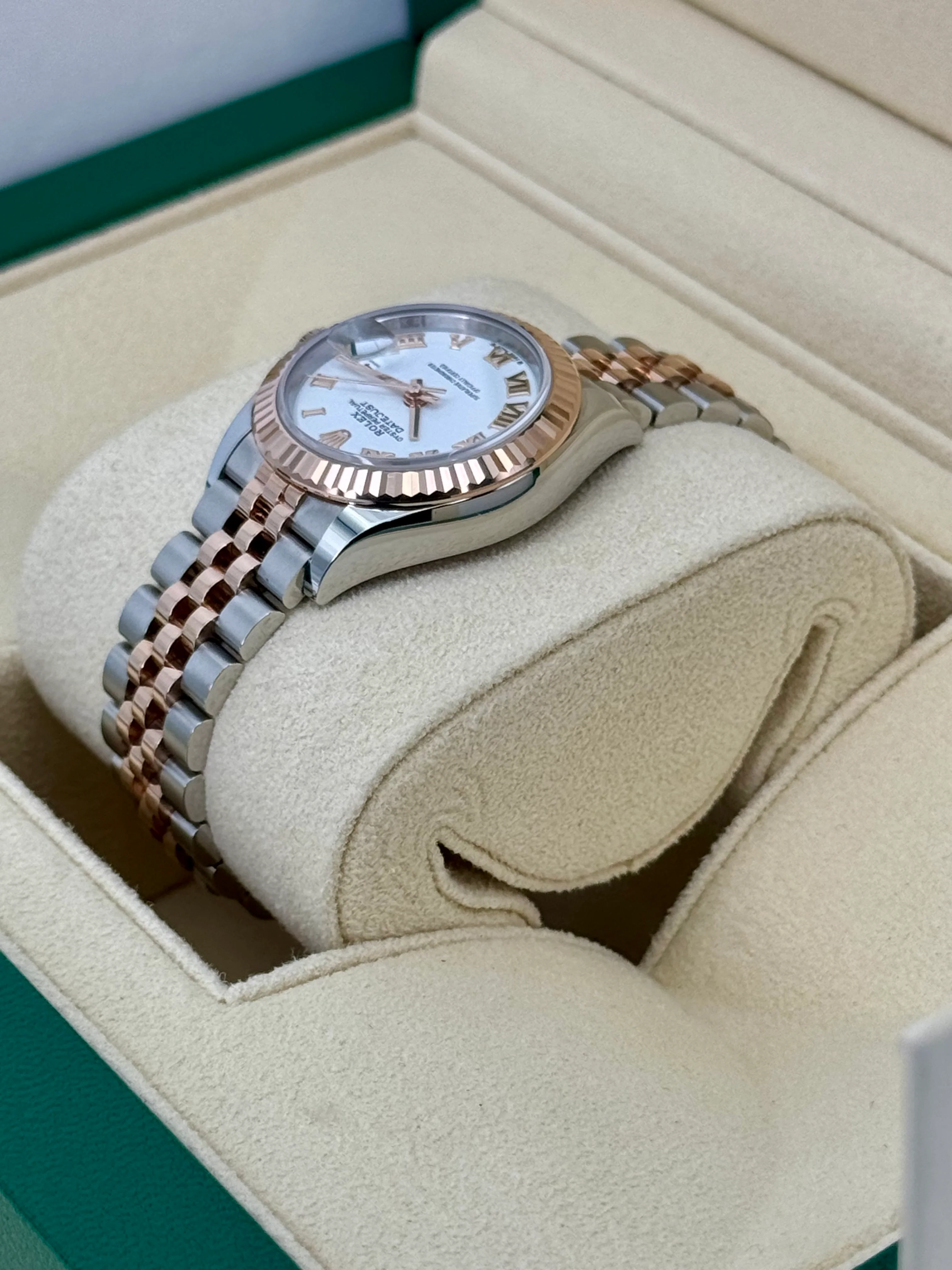 NEW 2025 Rolex Lady-Datejust 28mm 279171 Jubilee White Dial - Image 6