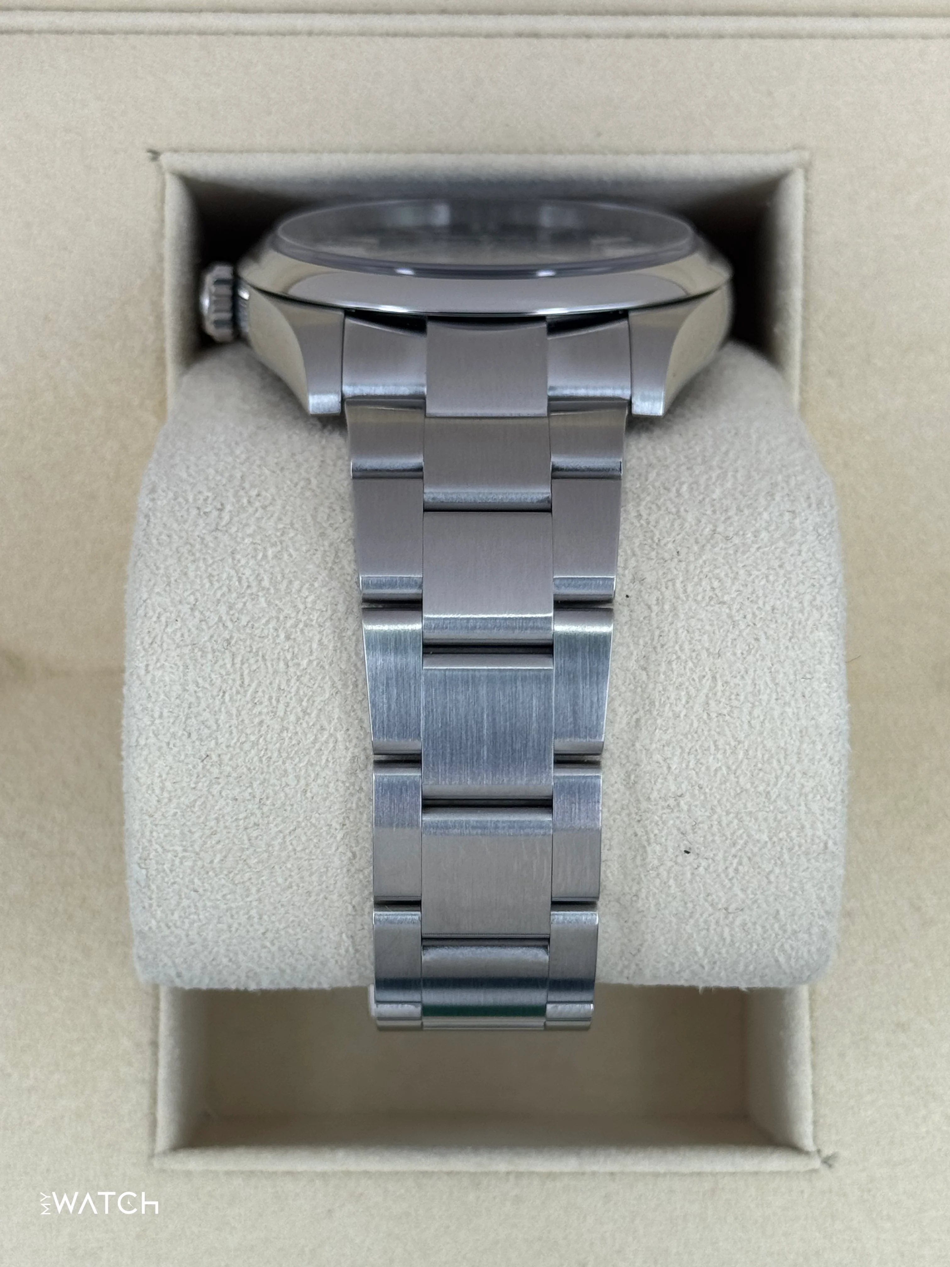 NEW 2025 Rolex Oyster Perpetual 41mm 124300 Black Dial - Image 4