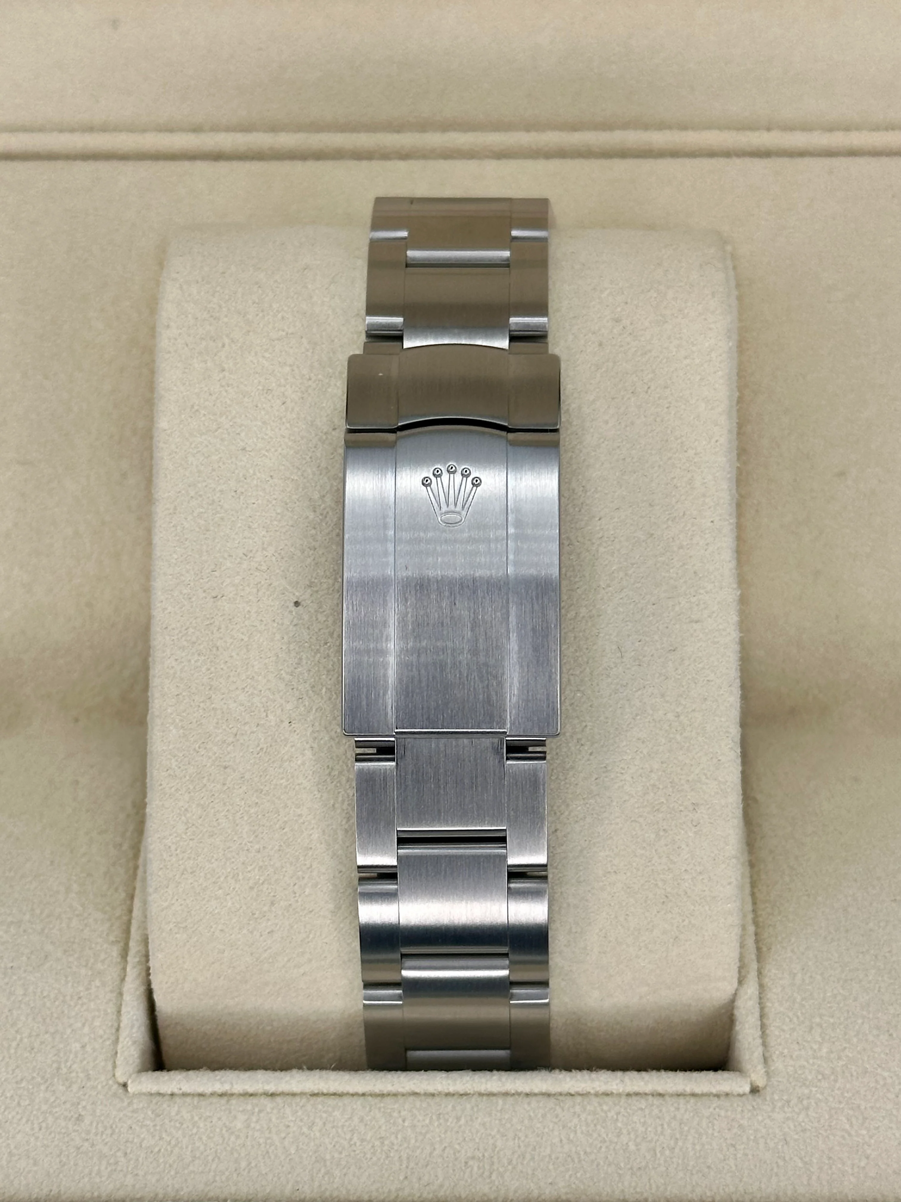 NEW 2025 Rolex Oyster Perpetual 41mm 124300 Blue Dial - Image 2
