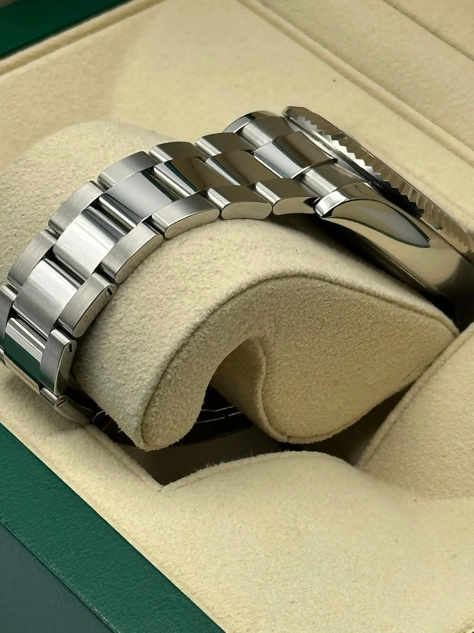 Rolex Sky-Dweller 42mm 326934 Stainless Steel Oyster White Dial - Image 5