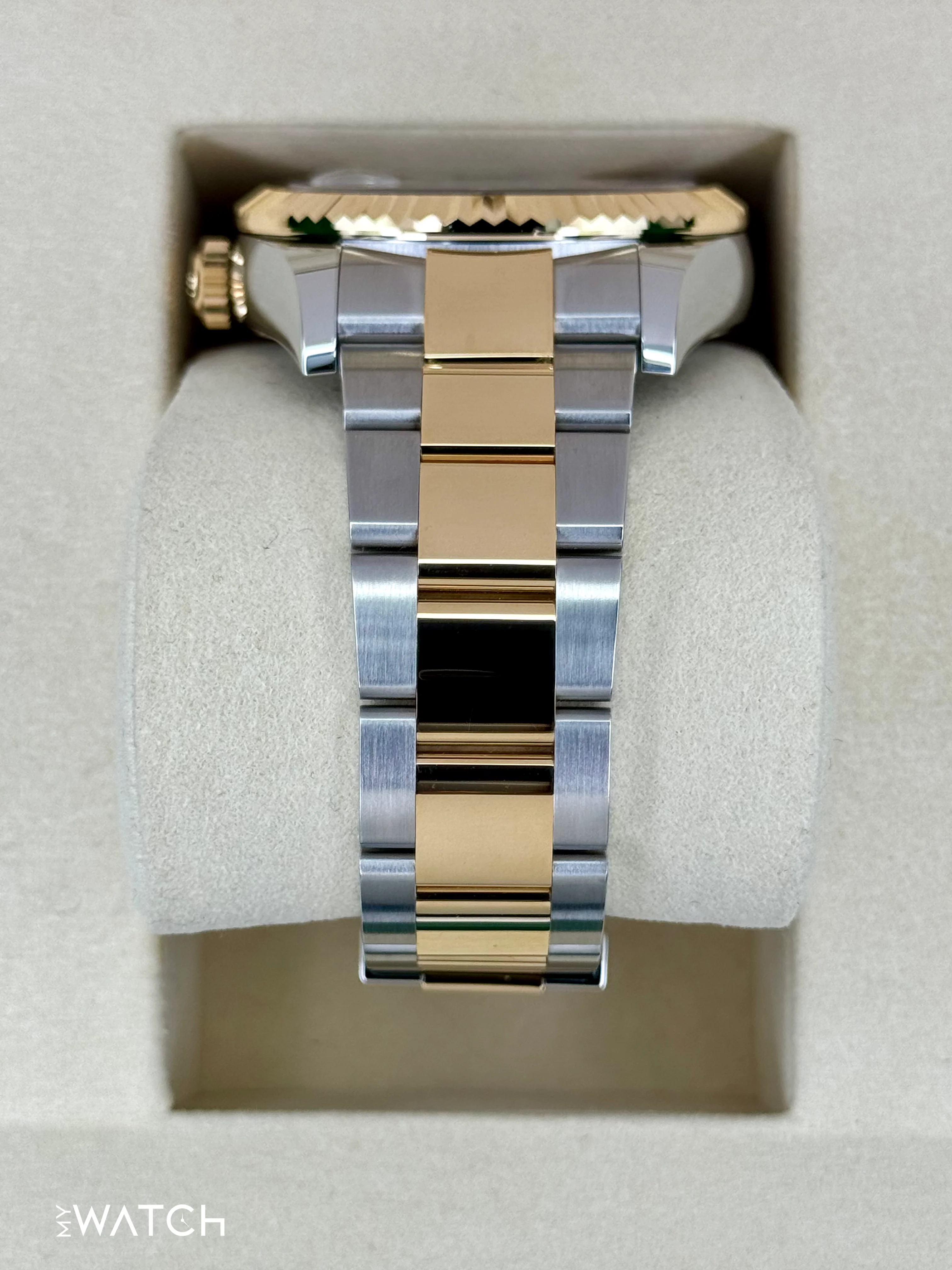 NEW 2025 Rolex Sky-Dweller 42mm 336933 Two-Tone Oyster White Dial - Image 4