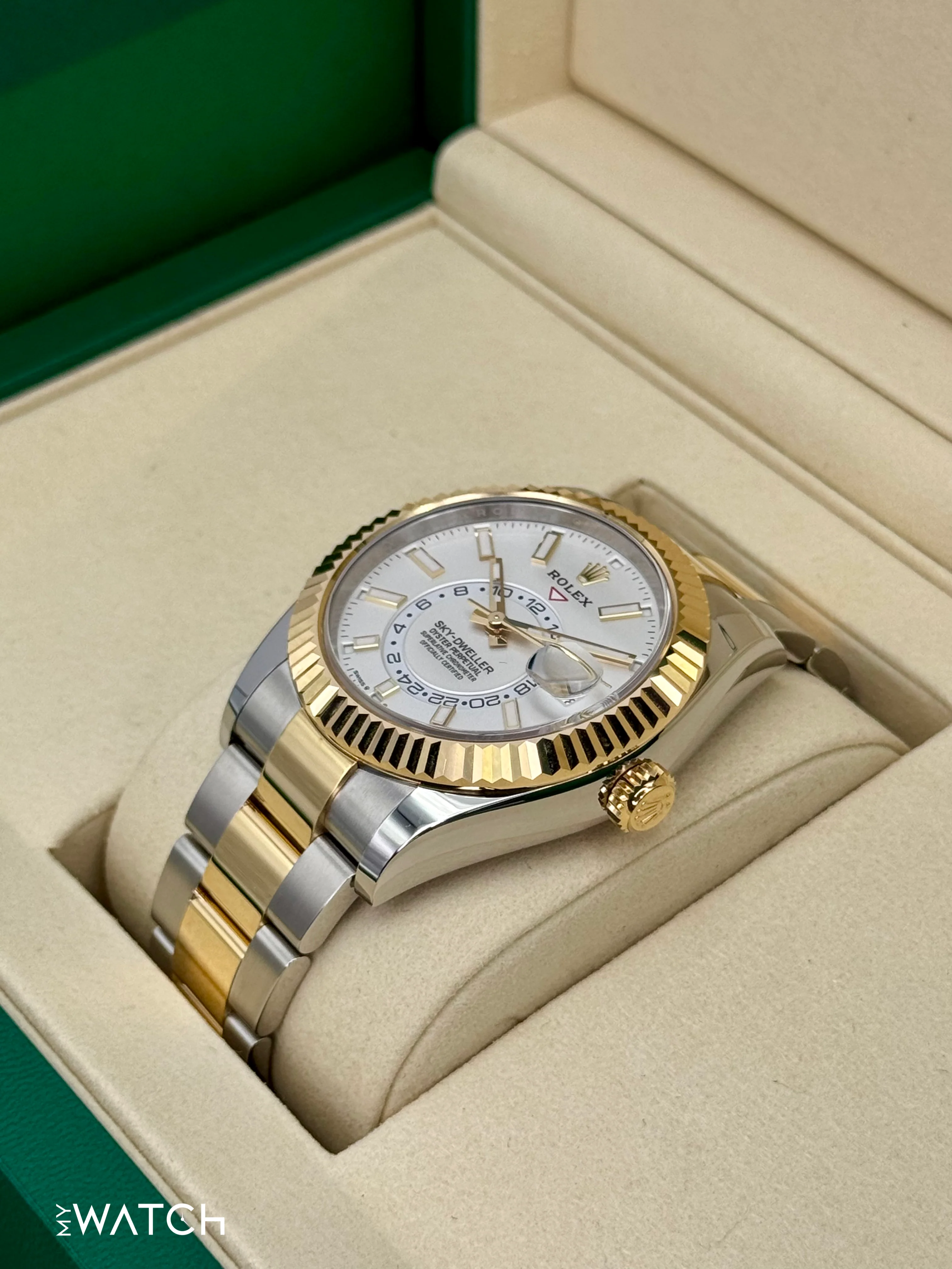 NEW 2025 Rolex Sky-Dweller 42mm 336933 Two-Tone Oyster White Dial - Image 5