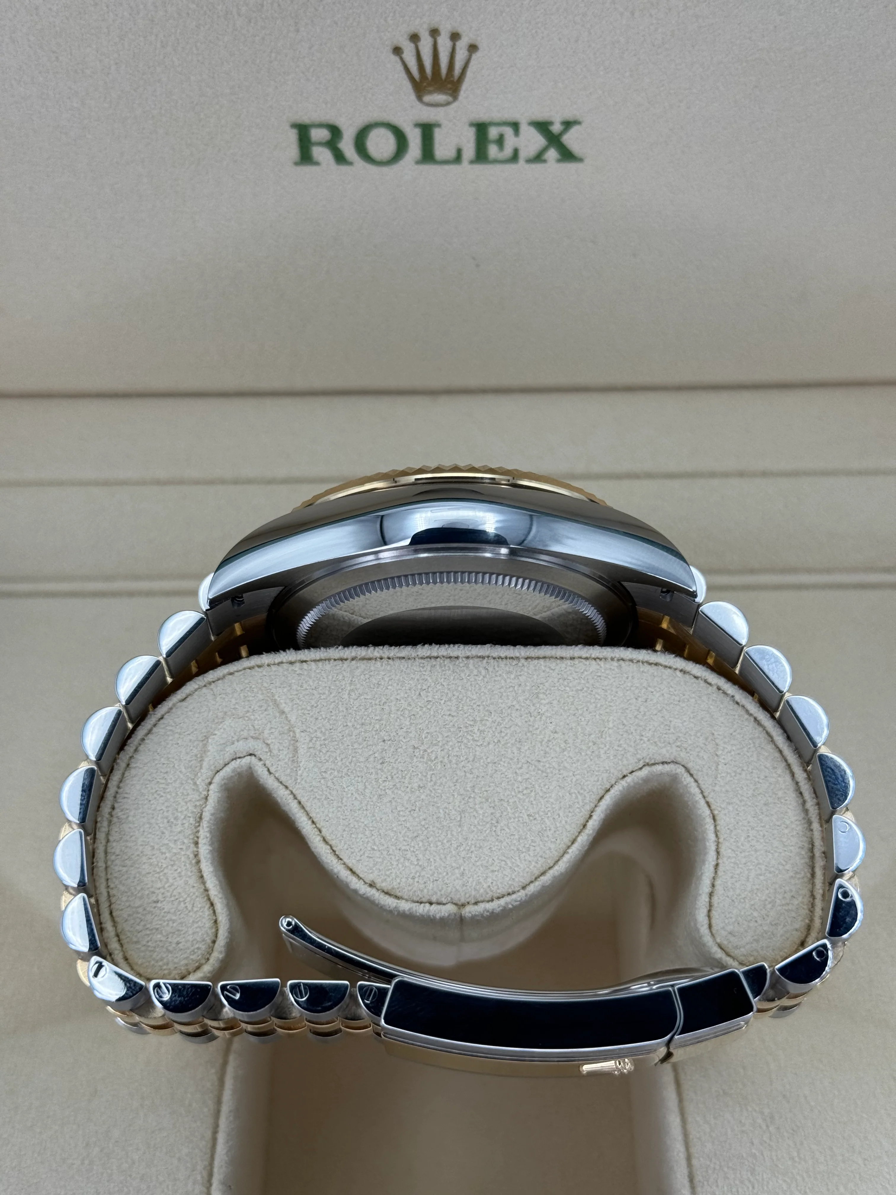 NEW 2024 Rolex Sky-Dweller 42mm 336933 Two-Tone Jubilee Black Dial - Image 10
