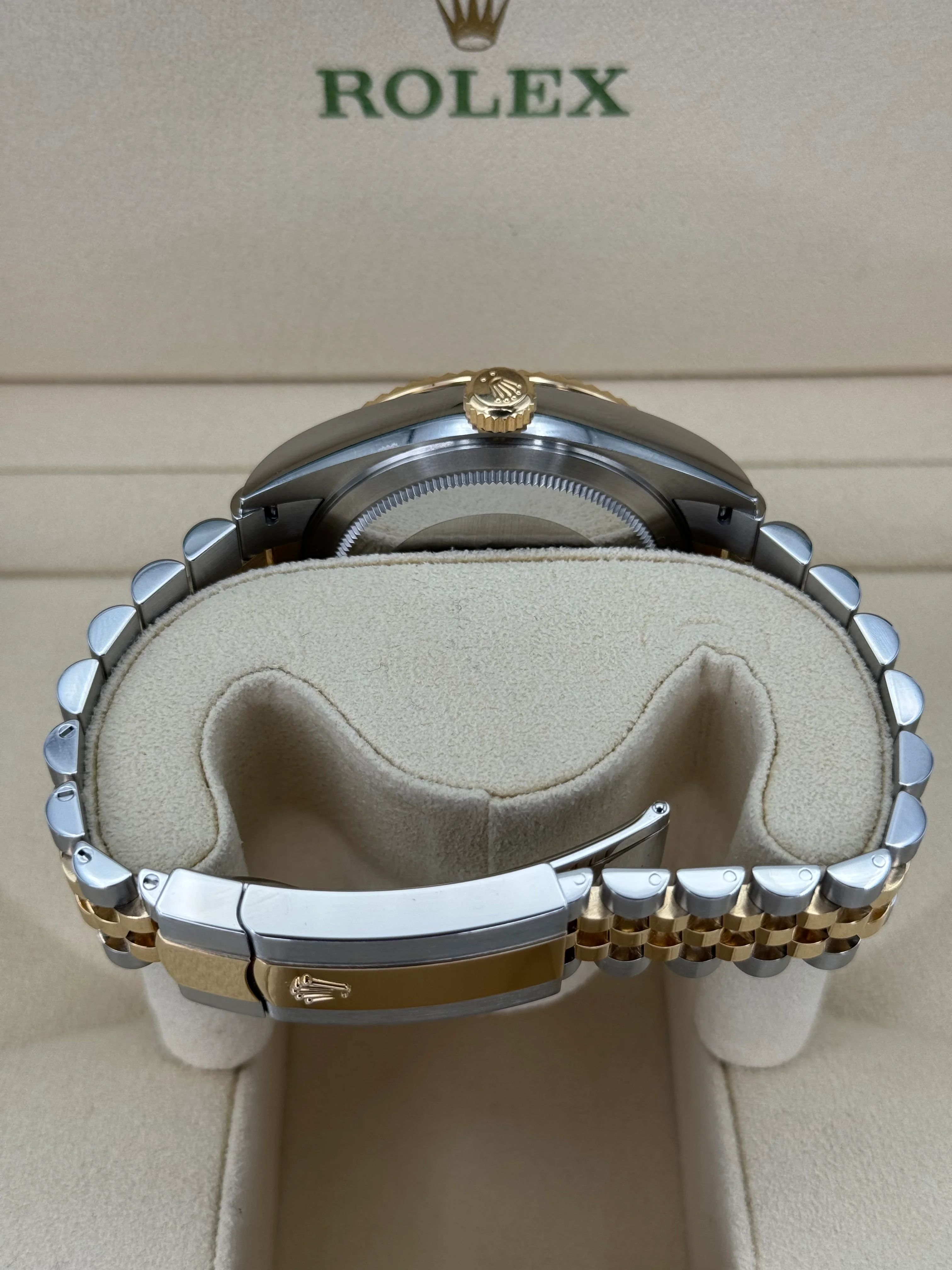 NEW 2024 Rolex Sky-Dweller 42mm 336933 Two-Tone Jubilee Black Dial - Image 9