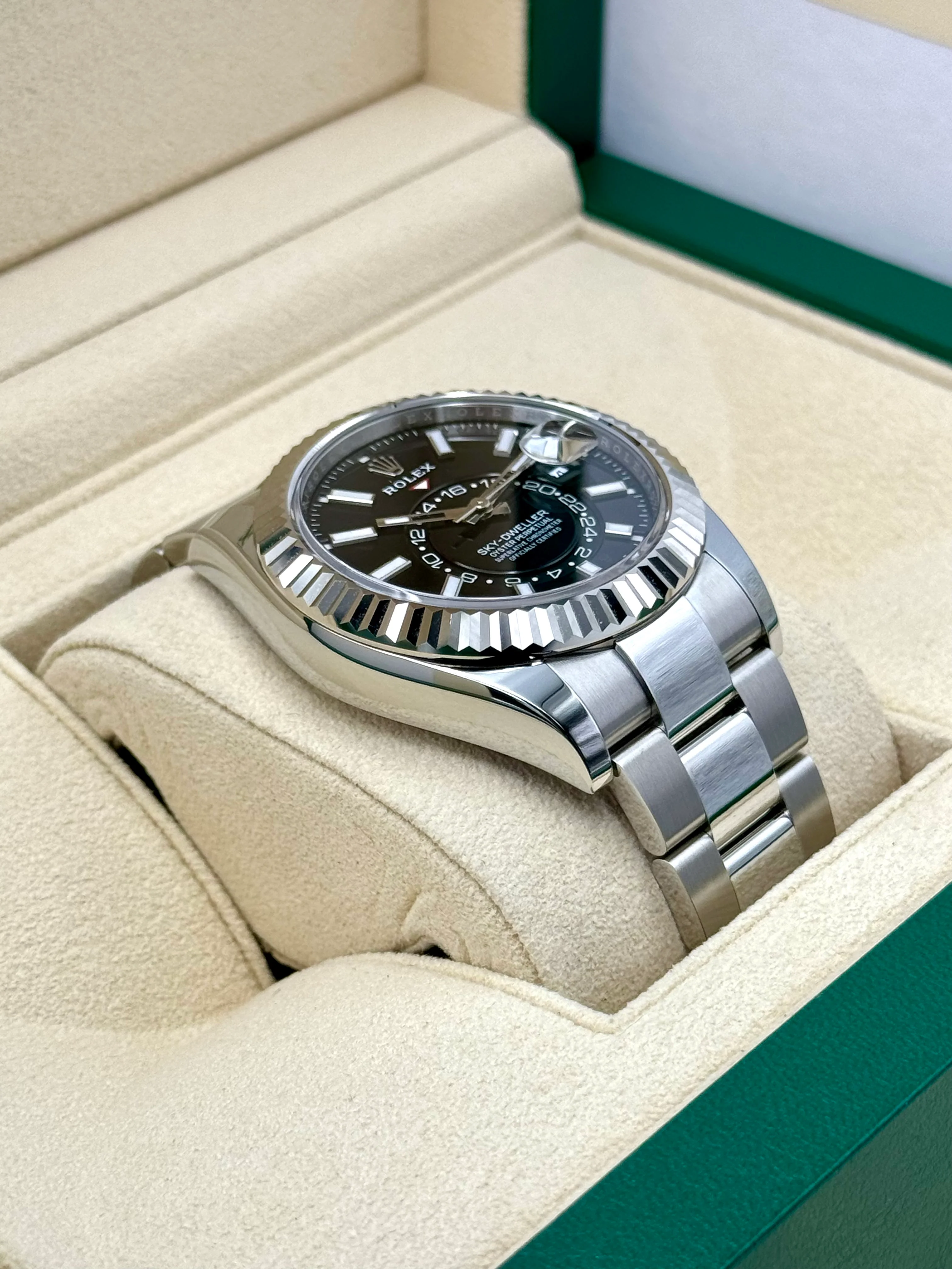 NEW 2025 Rolex Sky-Dweller 42mm 336934 Oyster Black Dial - Image 6